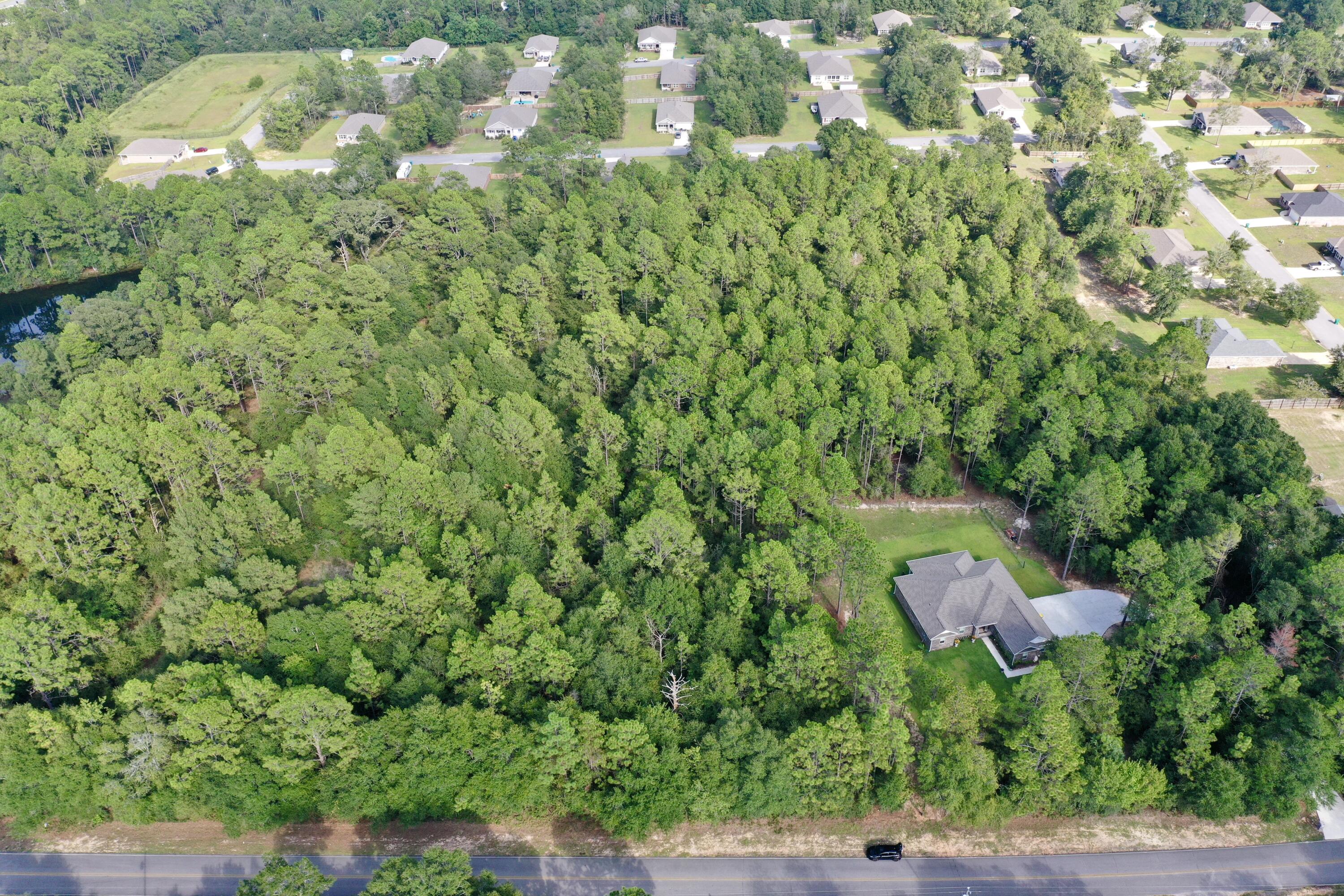 NORTH SUPERGROUP (221000.00) - Land