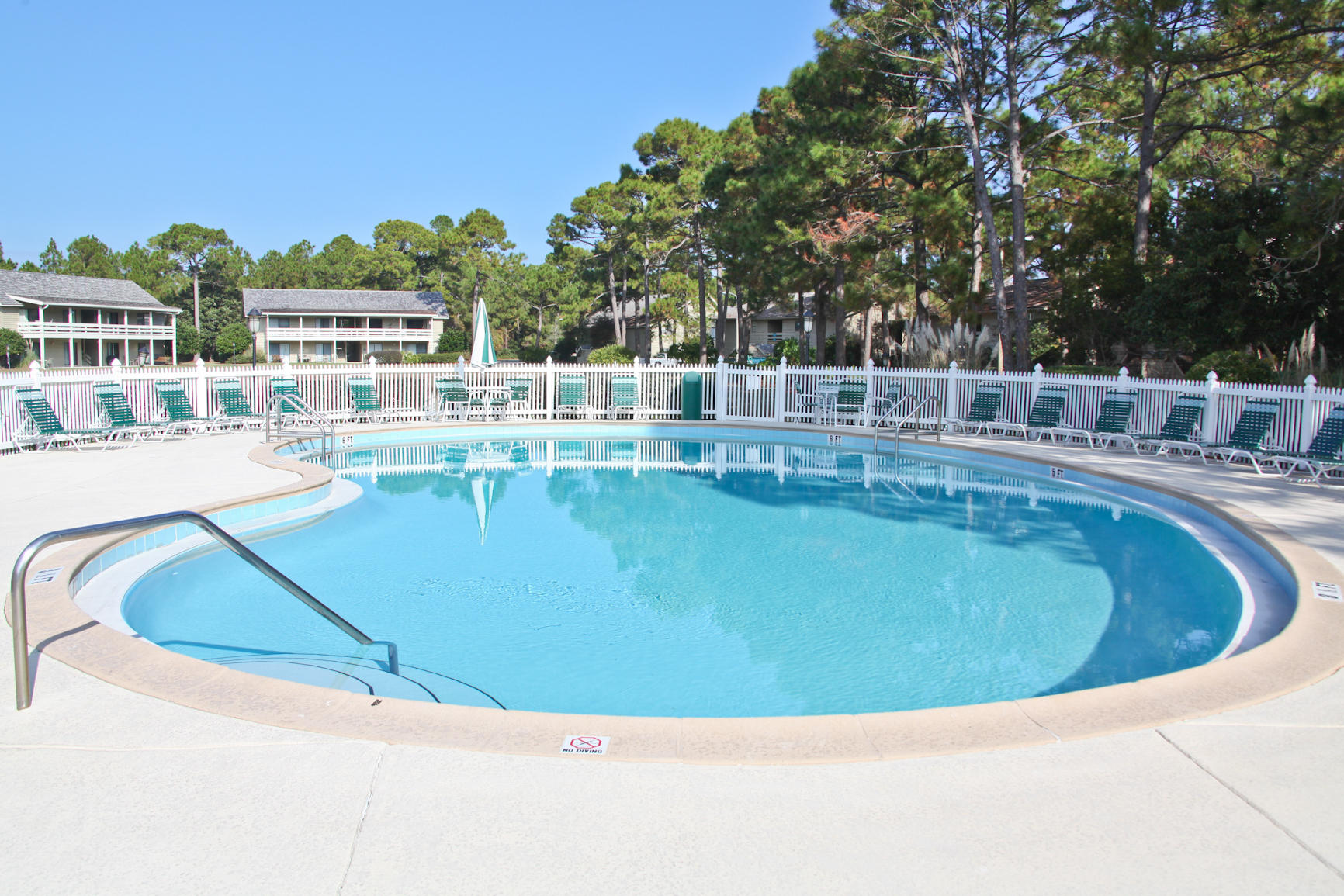 SEASCAPE CONDO GARDEN VILLA - Residential