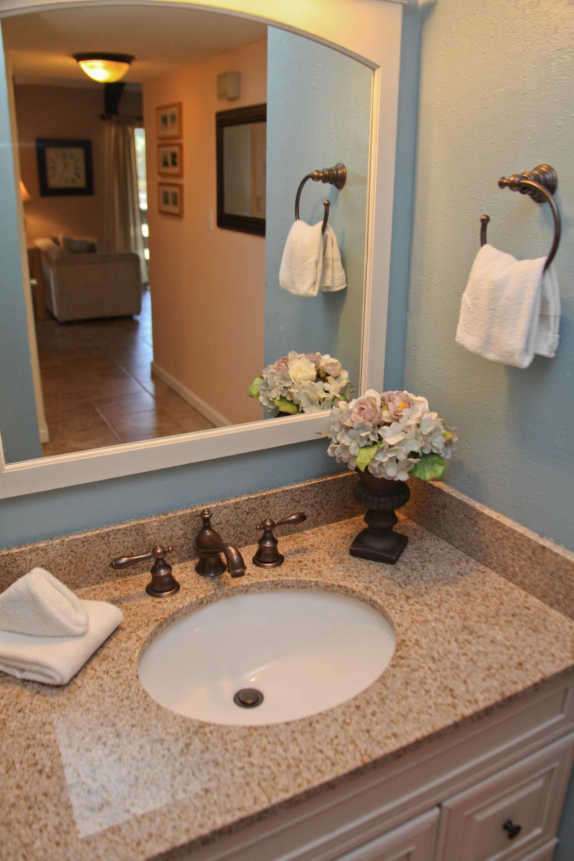 SEASCAPE CONDO GARDEN VILLA - Residential