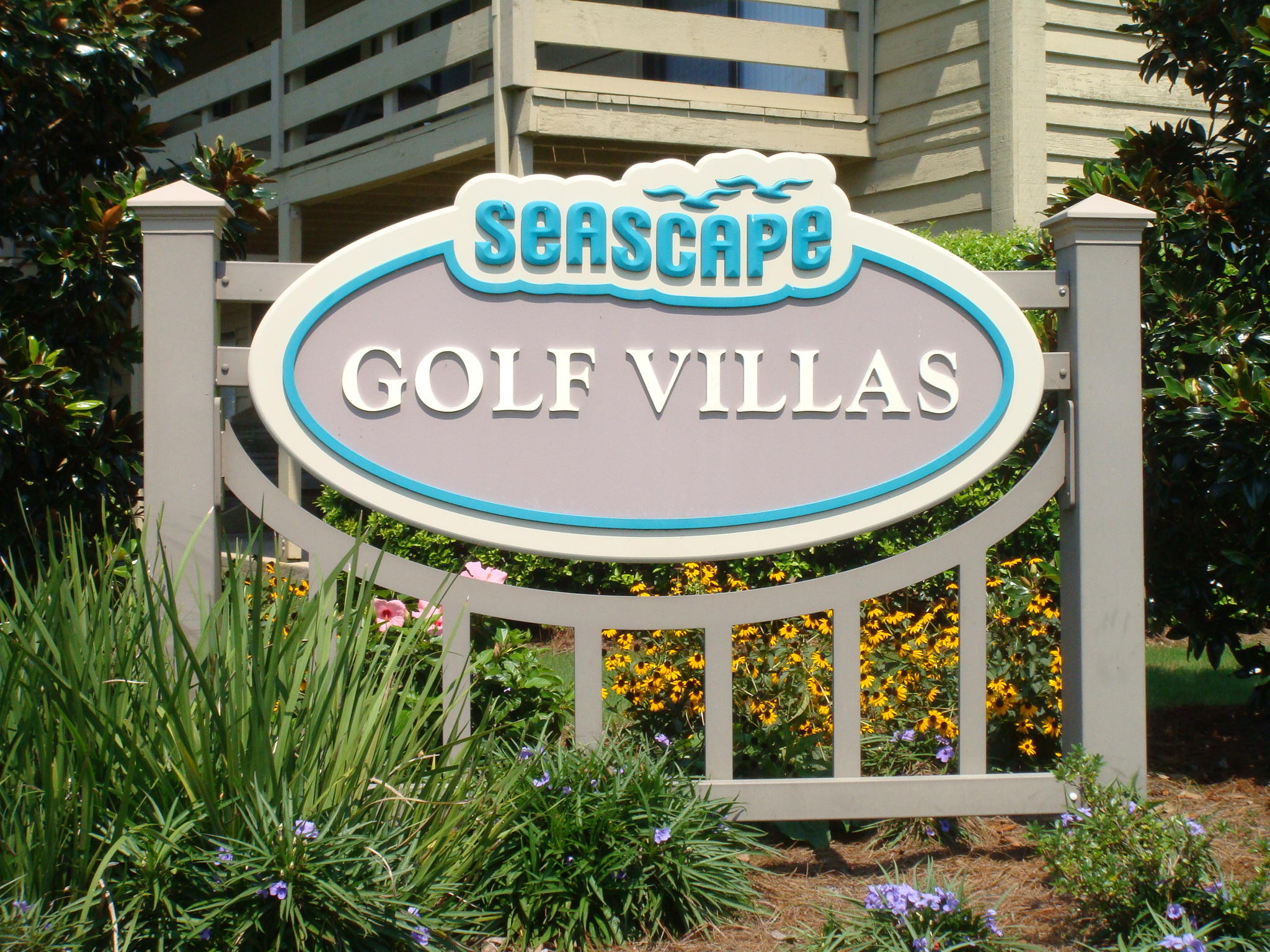 SEASCAPE CONDO GARDEN VILLA - Residential