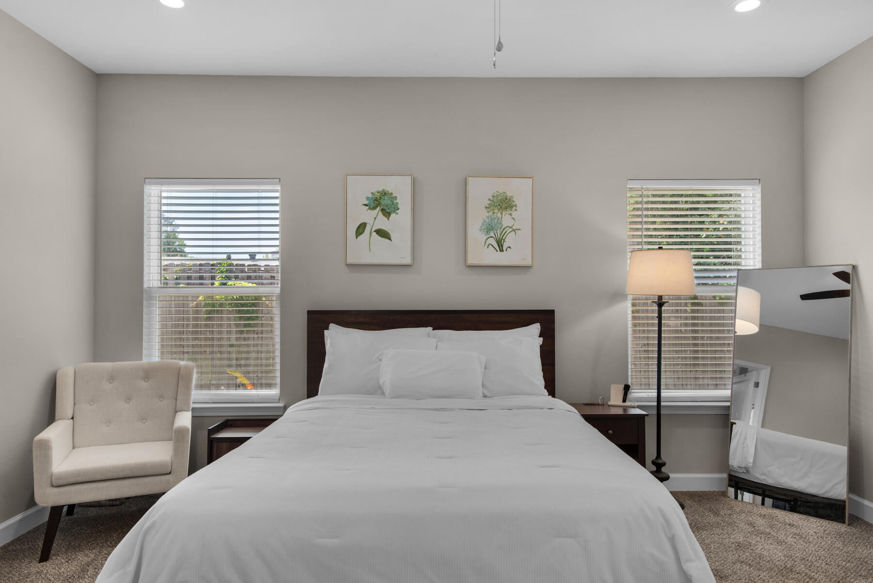 CASA LOMA - Residential Lease