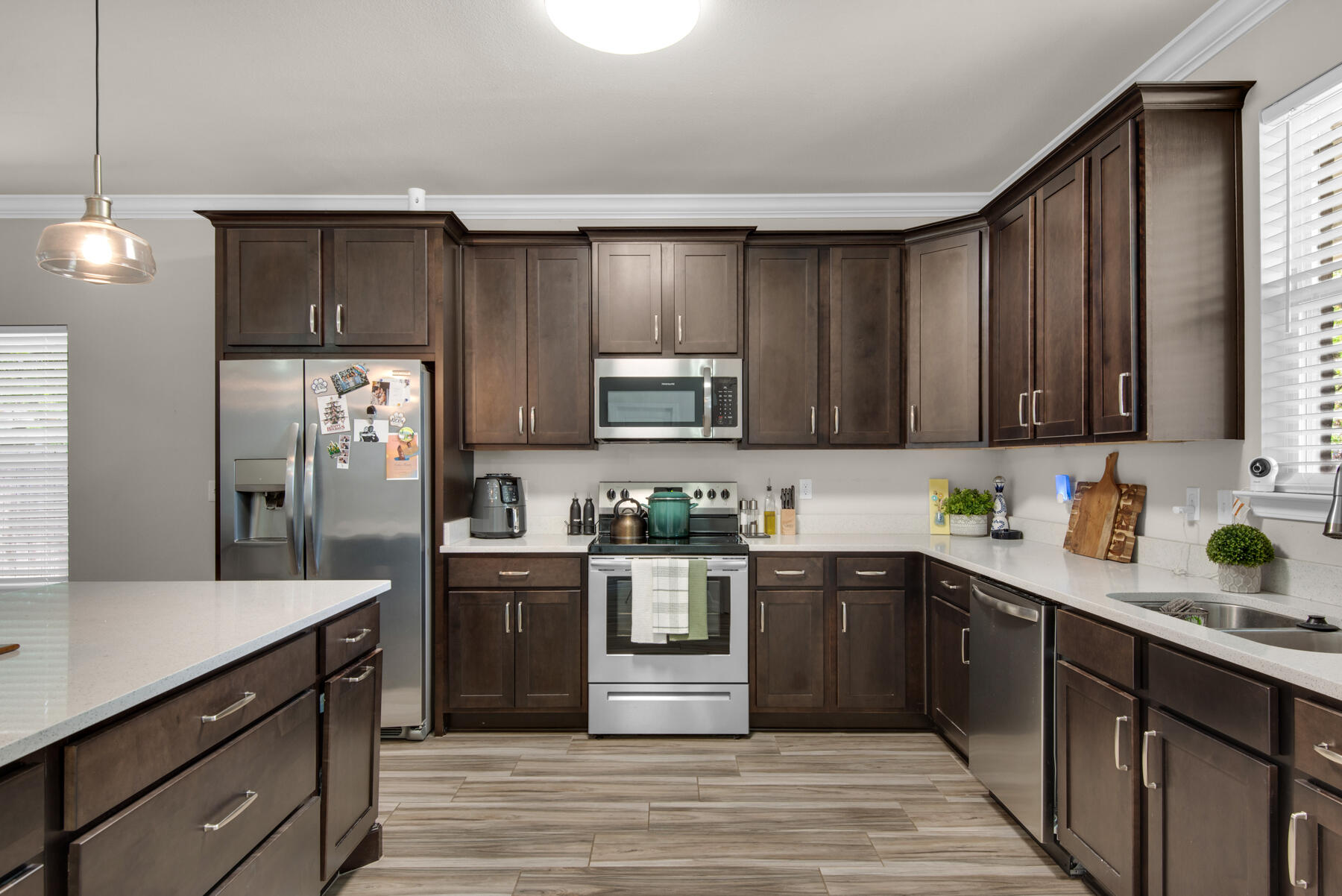 CASA LOMA - Residential Lease