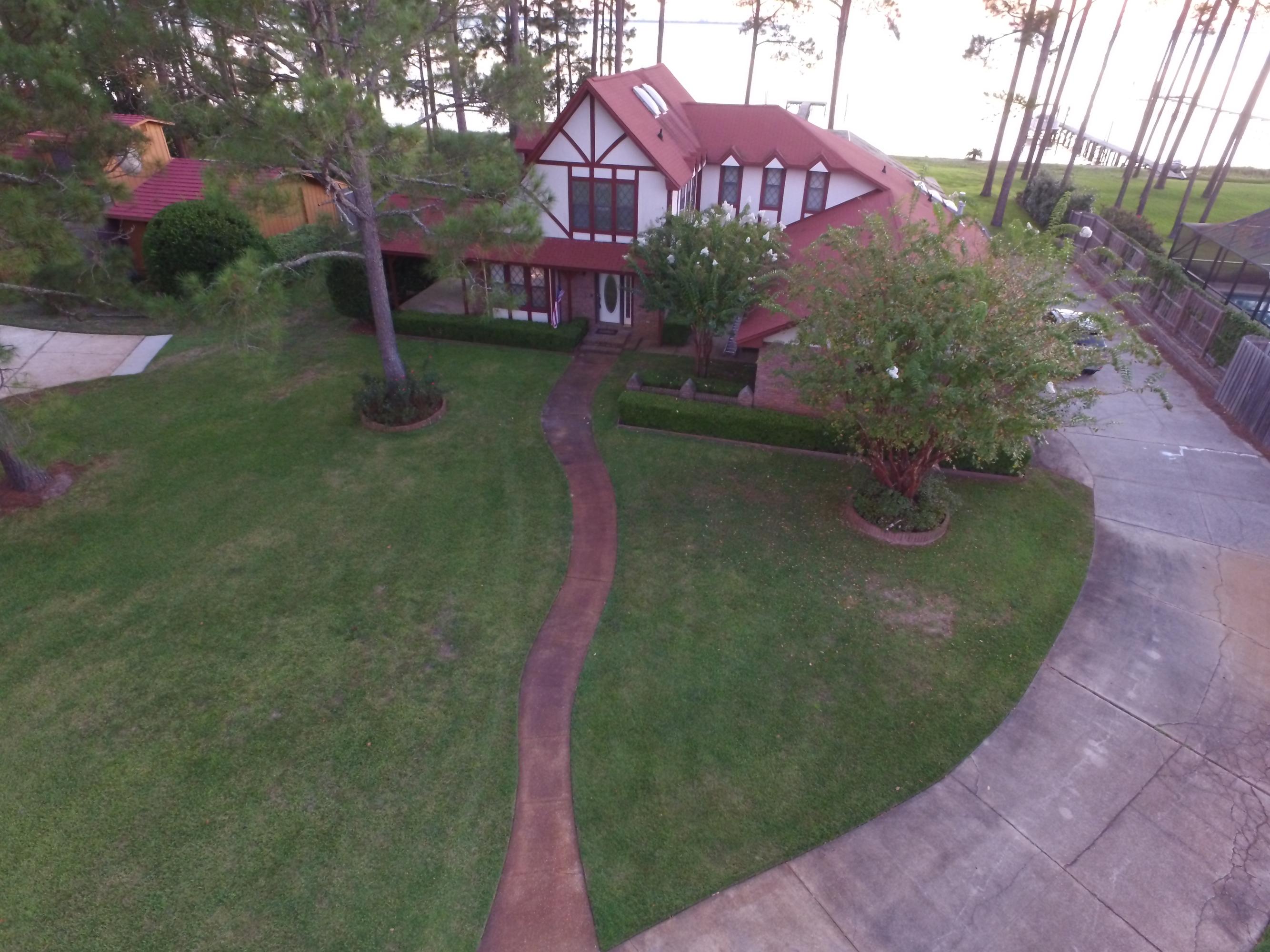 RAINTREE ESTATES - Residential