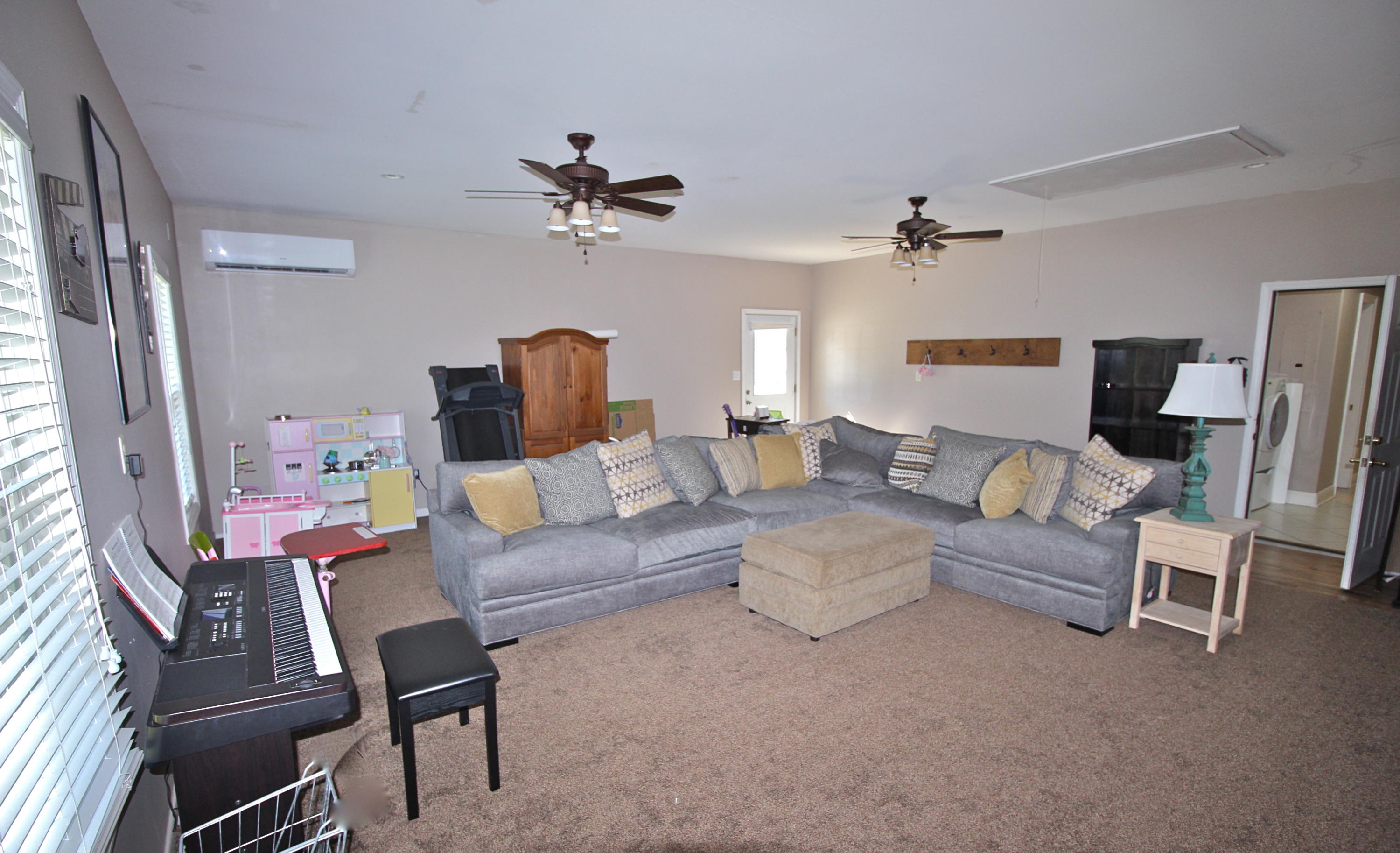 MAGNOLIA LAKE ESTATES PH 1 - Residential