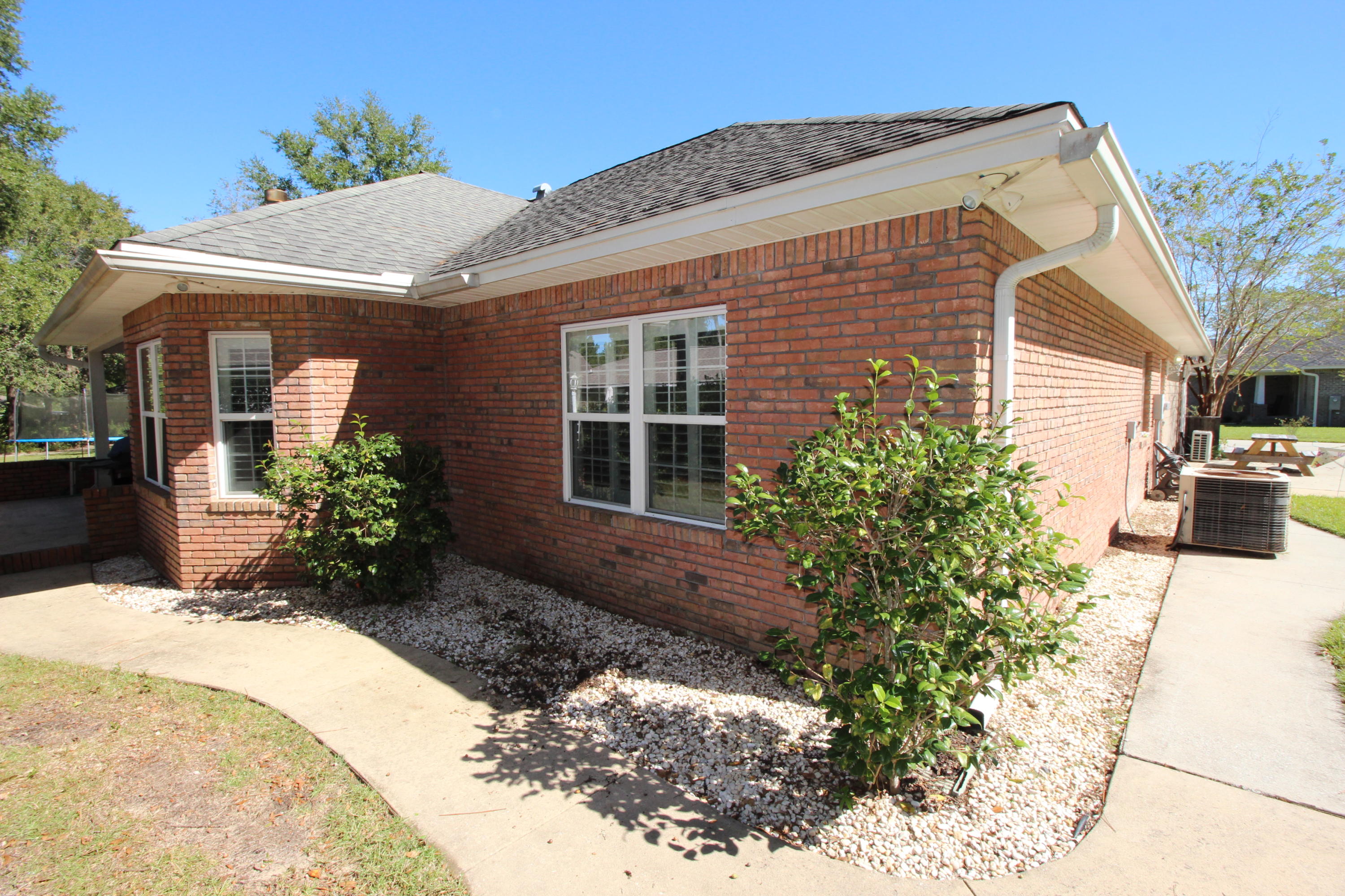 MAGNOLIA LAKE ESTATES PH 1 - Residential