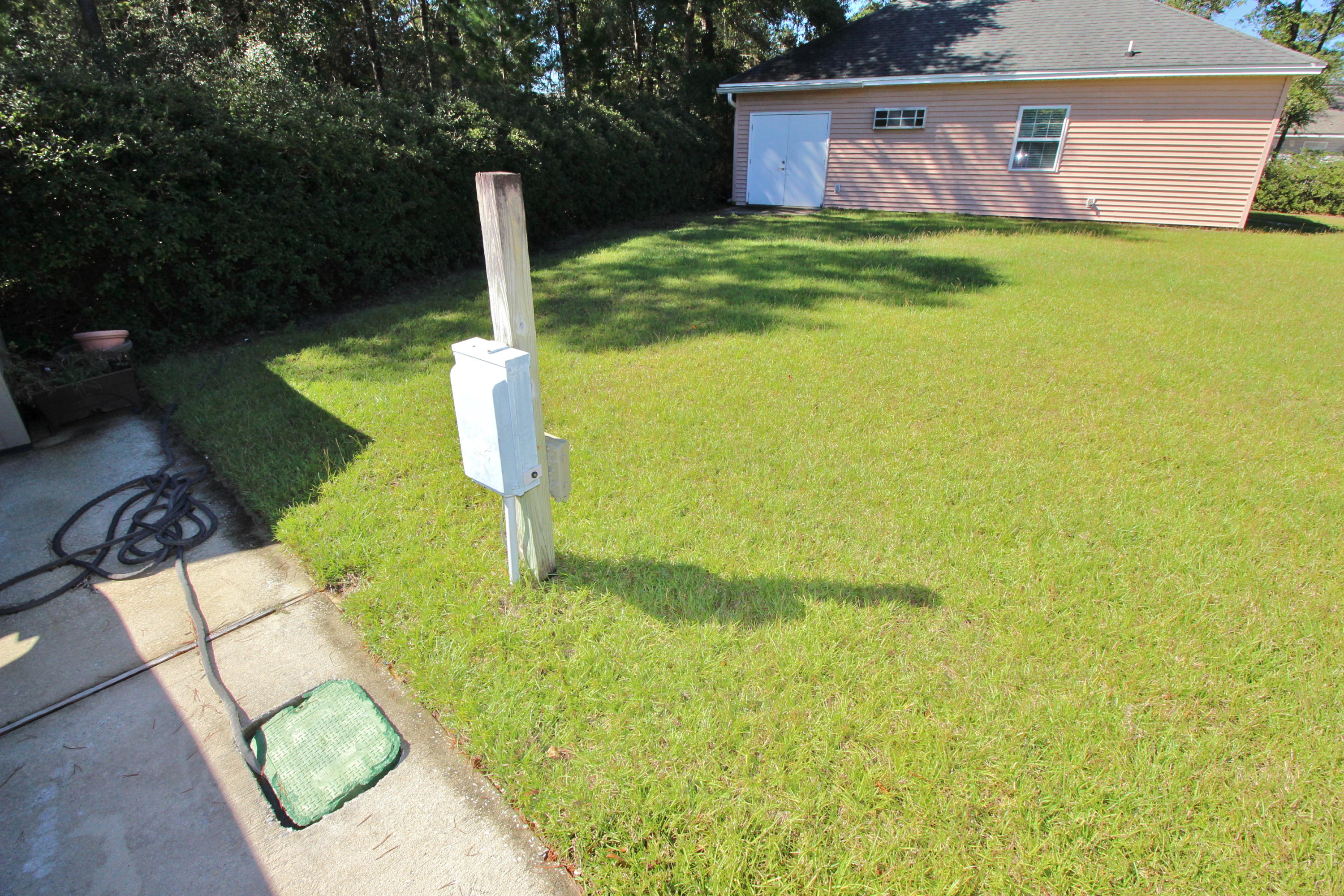 MAGNOLIA LAKE ESTATES PH 1 - Residential