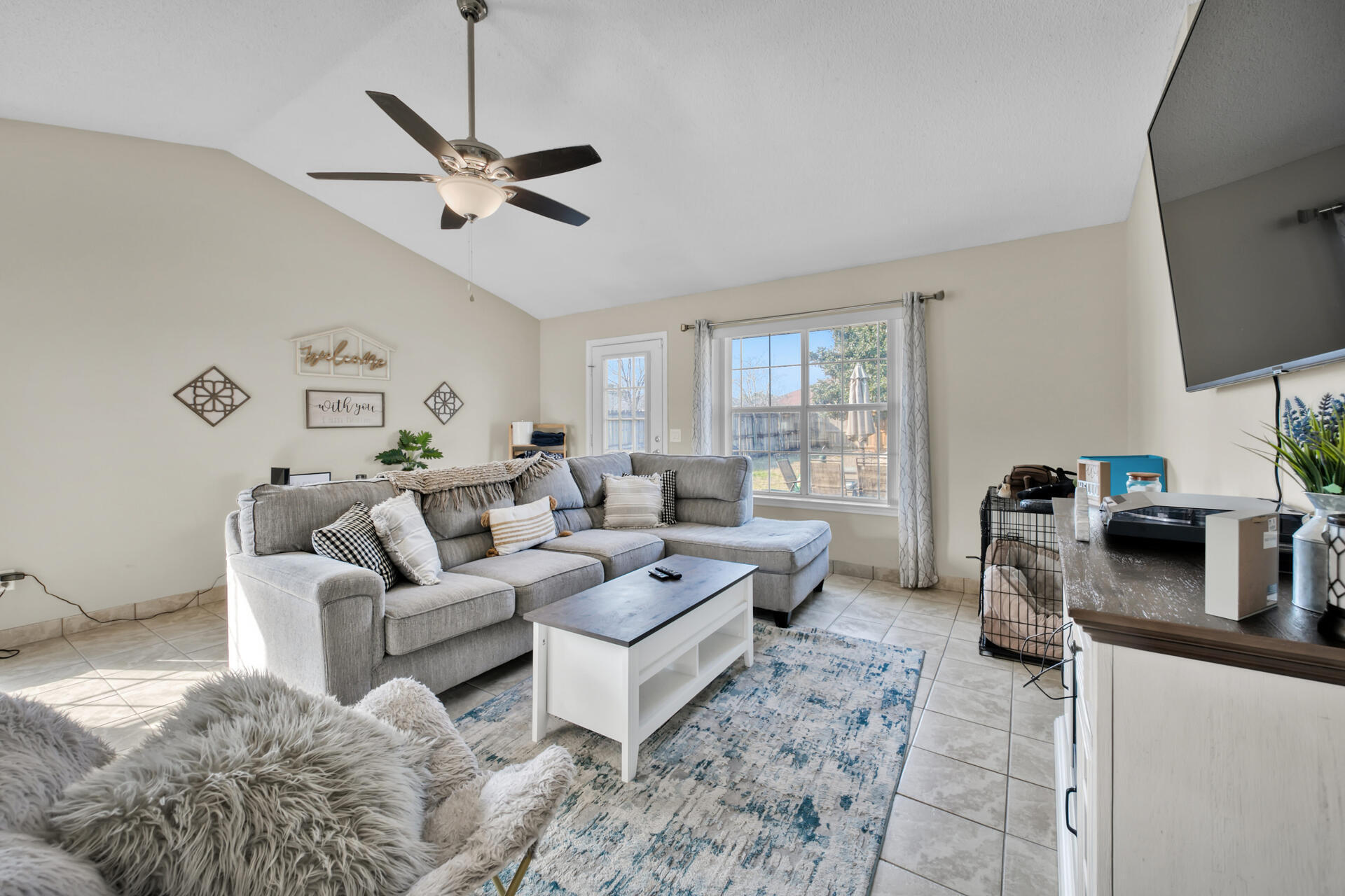 CHEROKEE BEND S/D PH 2 - Residential