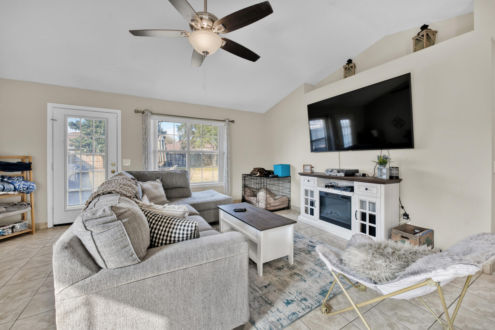 CHEROKEE BEND S/D PH 2 - Residential