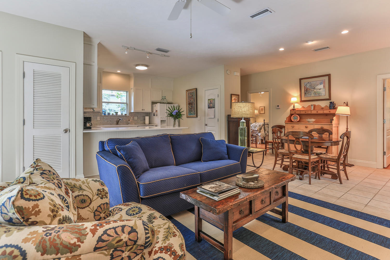 WHITES GULFVIEW ESTATES 2ND ADDN - Residential