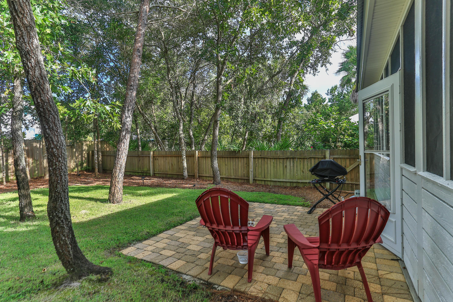 WHITES GULFVIEW ESTATES 2ND ADDN - Residential