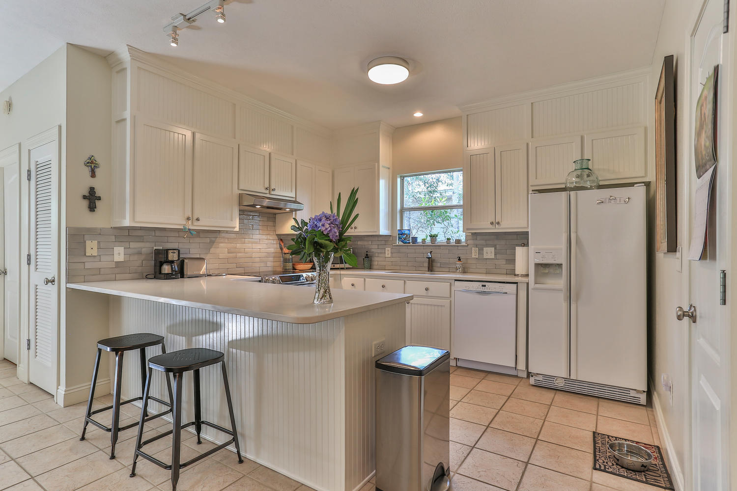 WHITES GULFVIEW ESTATES 2ND ADDN - Residential