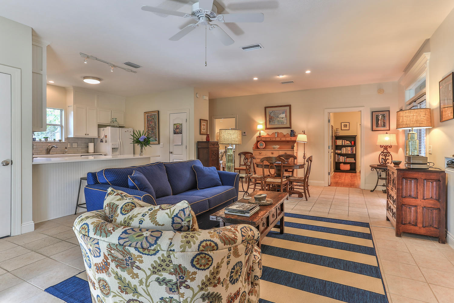 WHITES GULFVIEW ESTATES 2ND ADDN - Residential