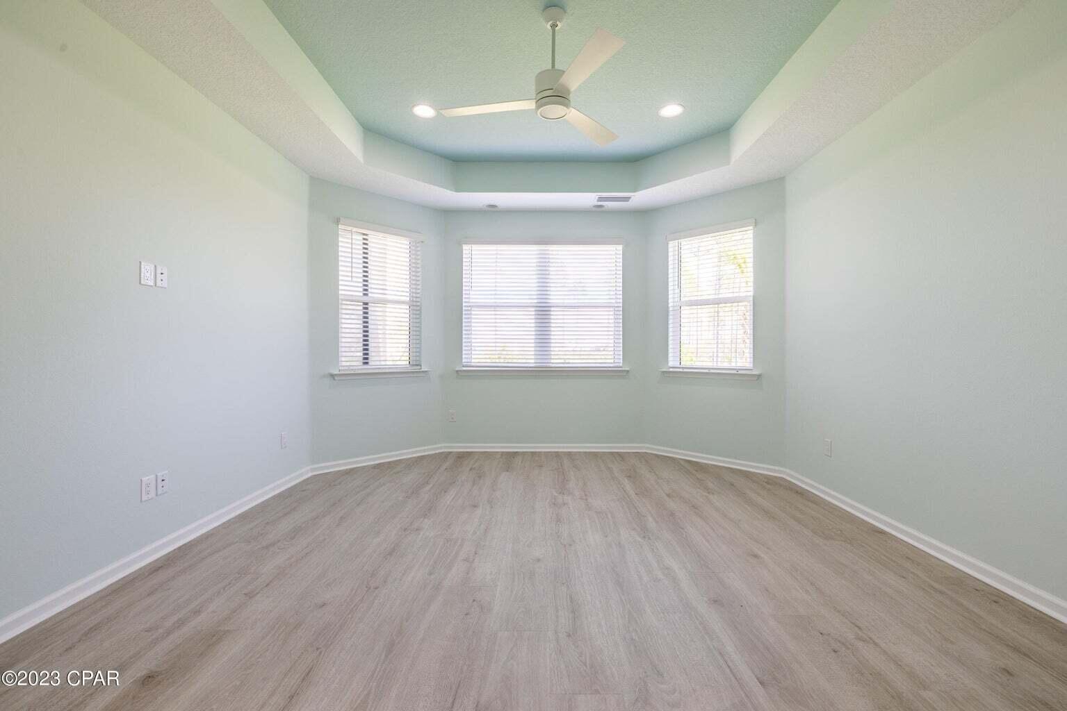 Lattitude Margaritaville - Residential