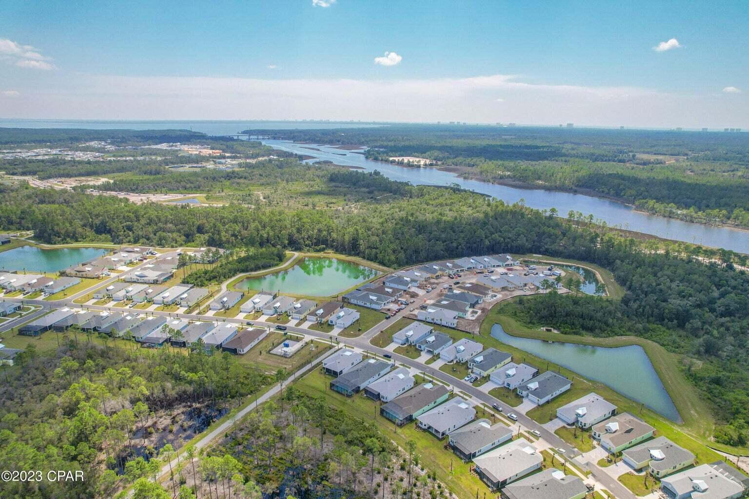 Lattitude Margaritaville - Residential