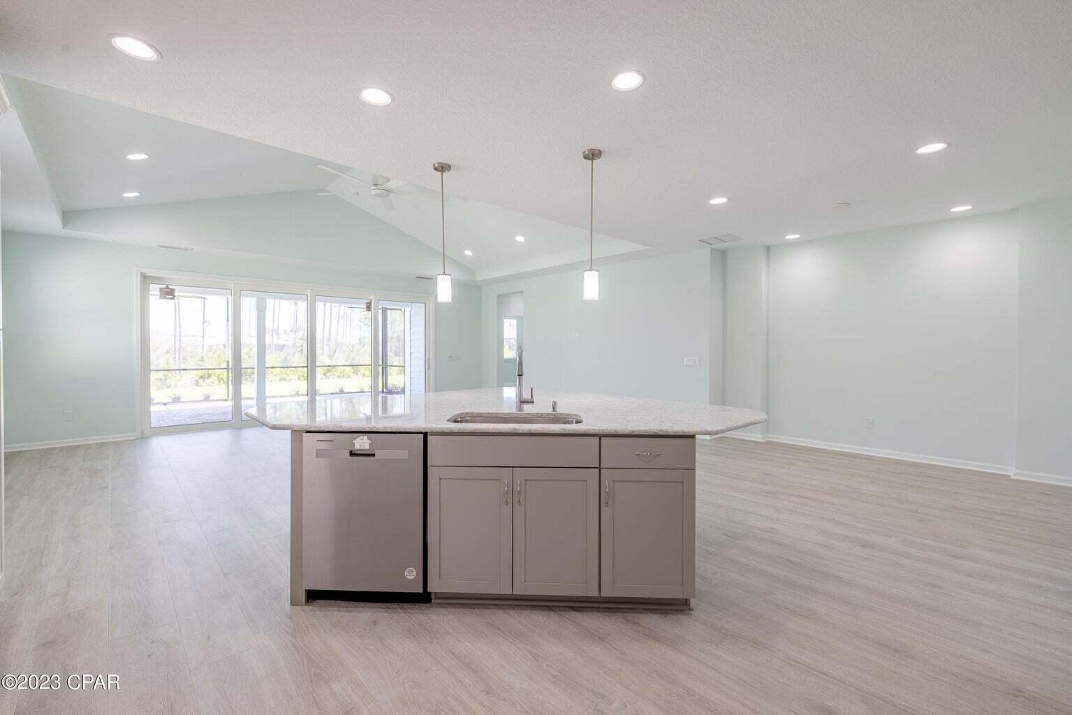 Lattitude Margaritaville - Residential