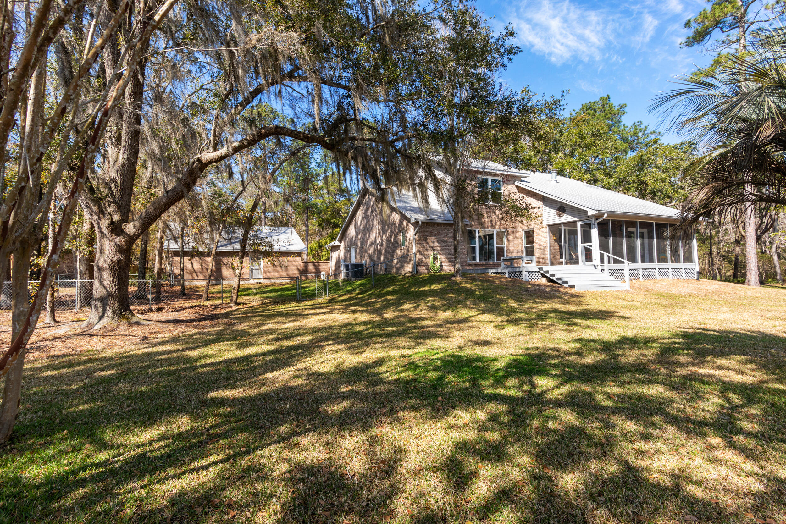 Lagrange Shores - Residential
