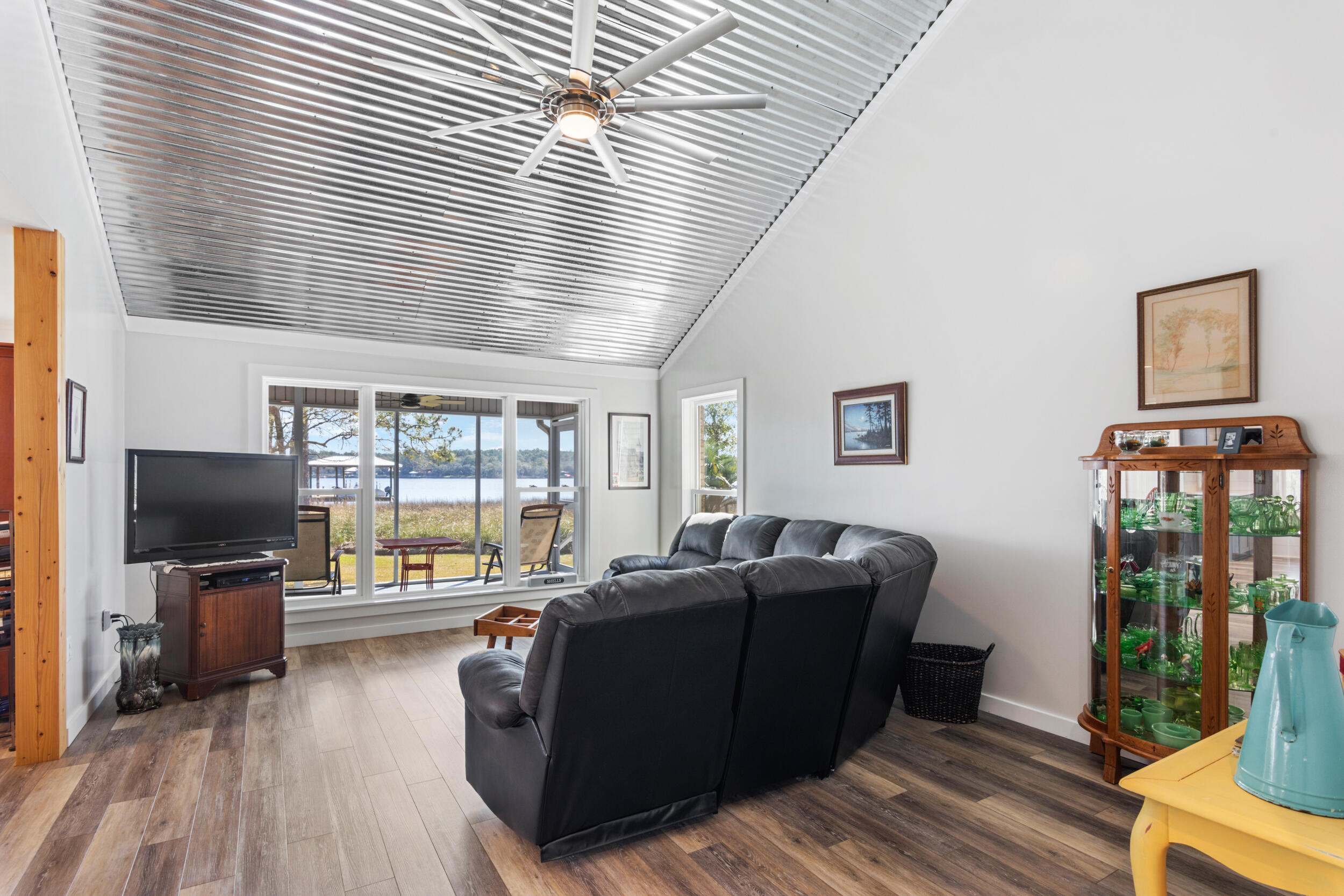 Lagrange Shores - Residential