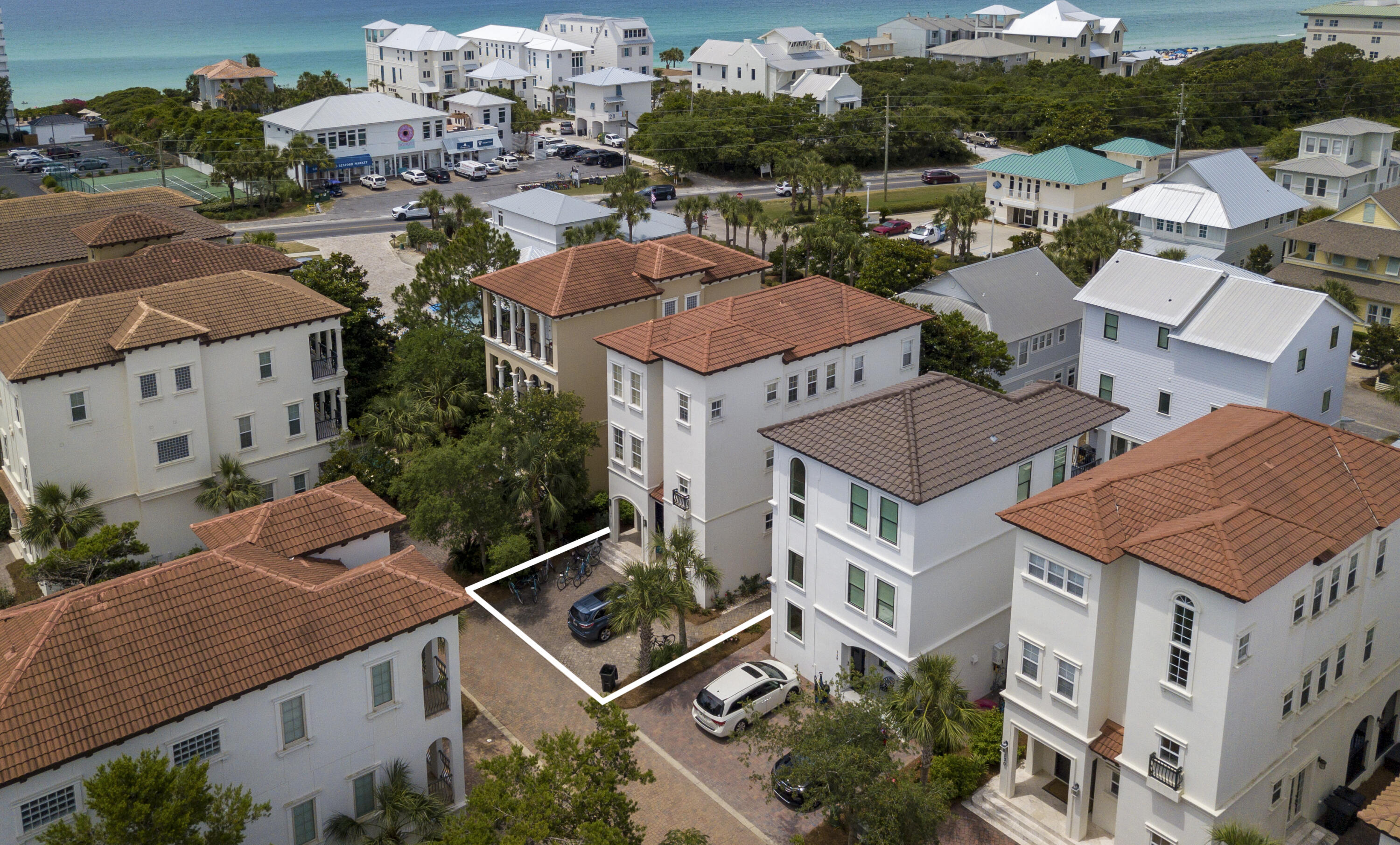PALMEIRA VILLAS AT SEAGROVE BEACH - Residential