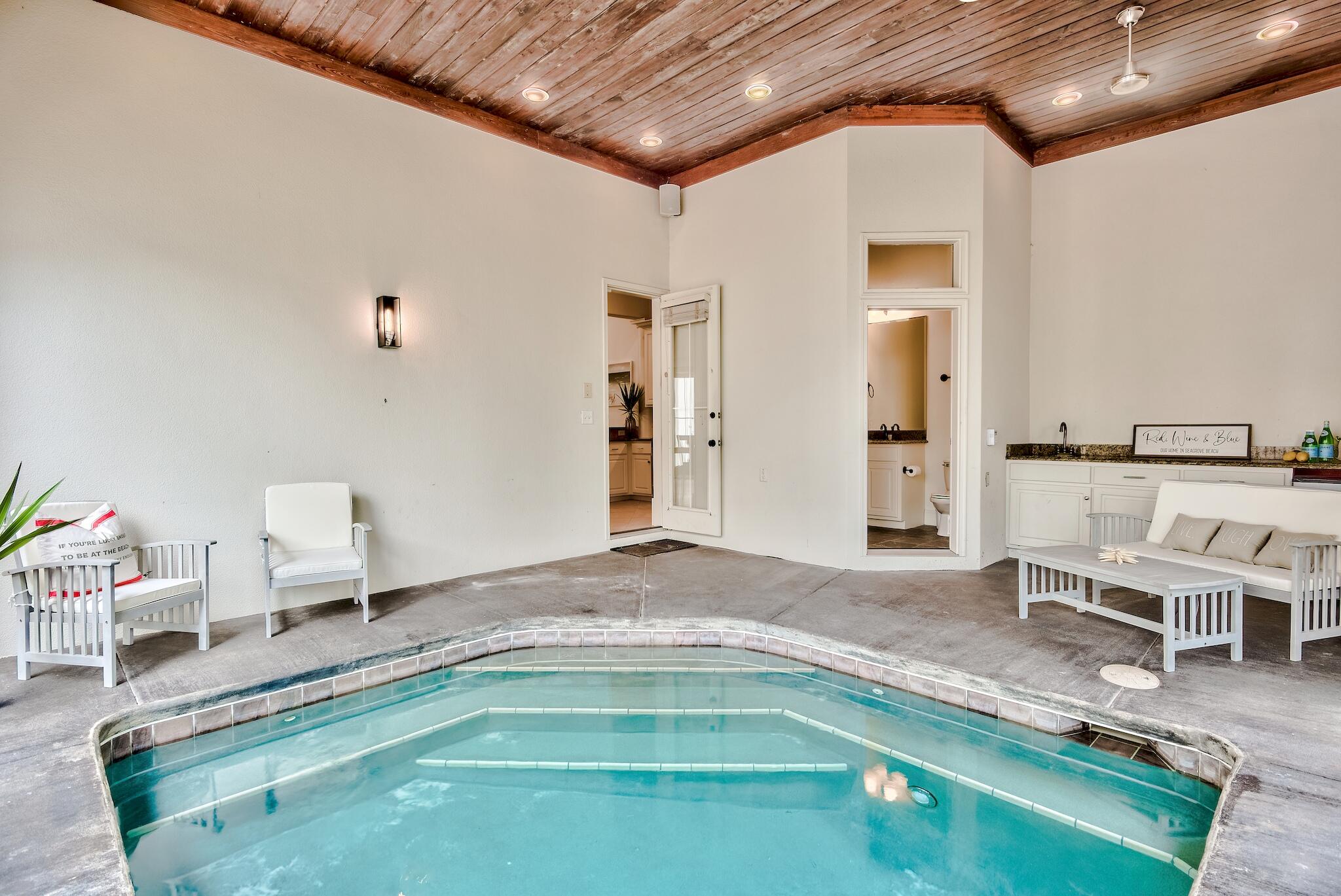 PALMEIRA VILLAS AT SEAGROVE BEACH - Residential