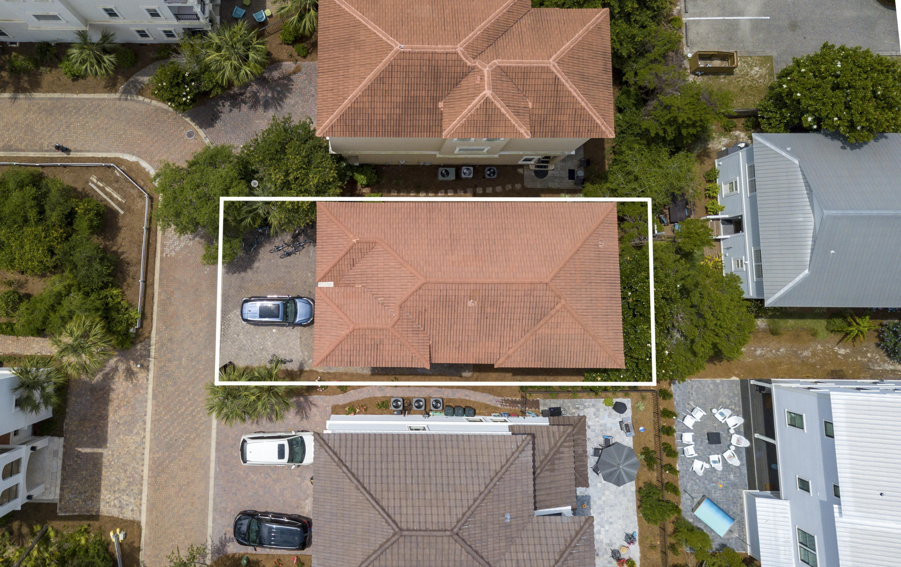 PALMEIRA VILLAS AT SEAGROVE BEACH - Residential