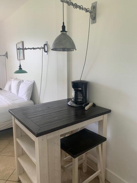 PIRATES BAY PH 1 - Residential