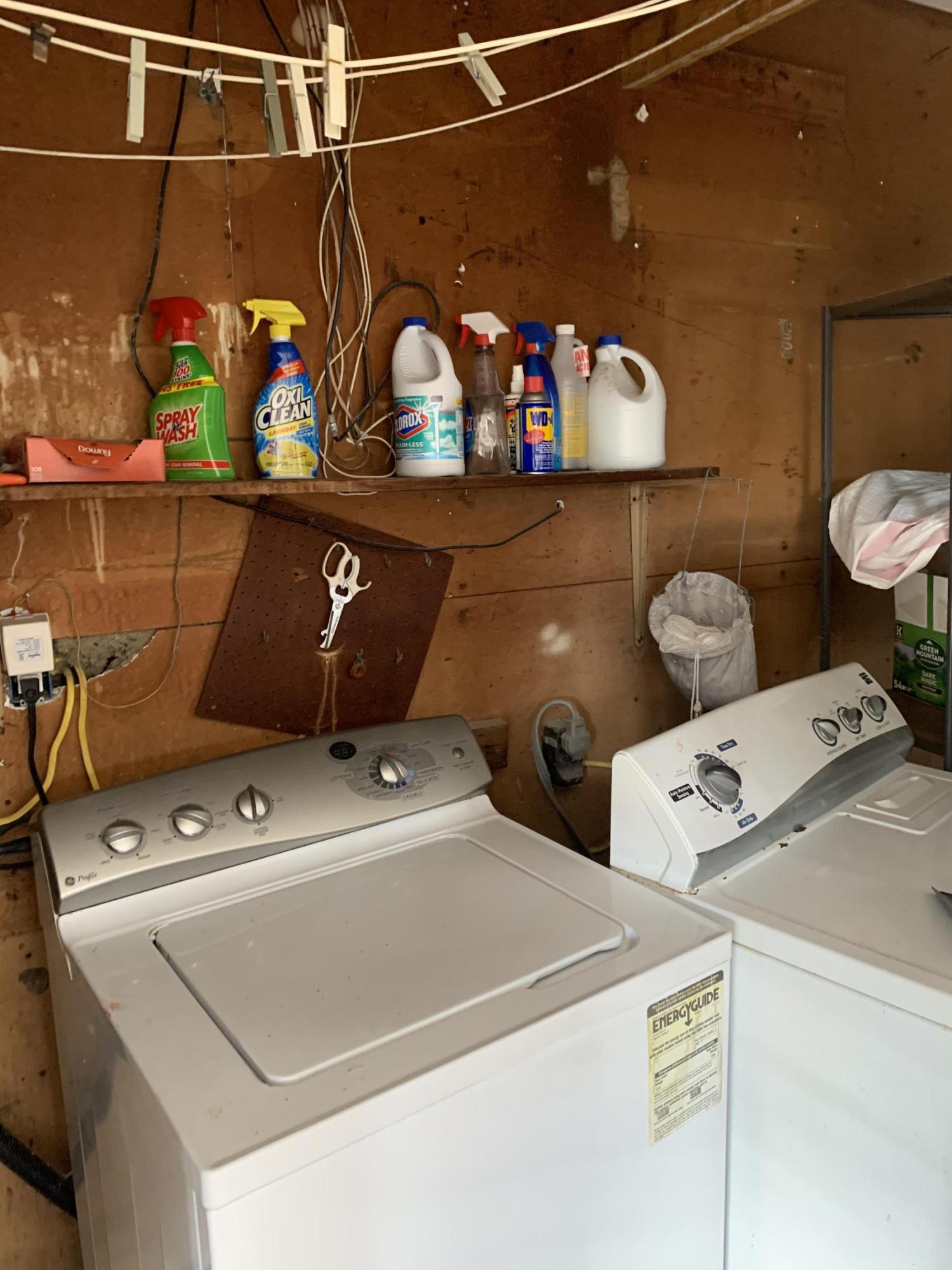 VALPARAISO PLAT #16 LOT 29 BLK 3 - Residential