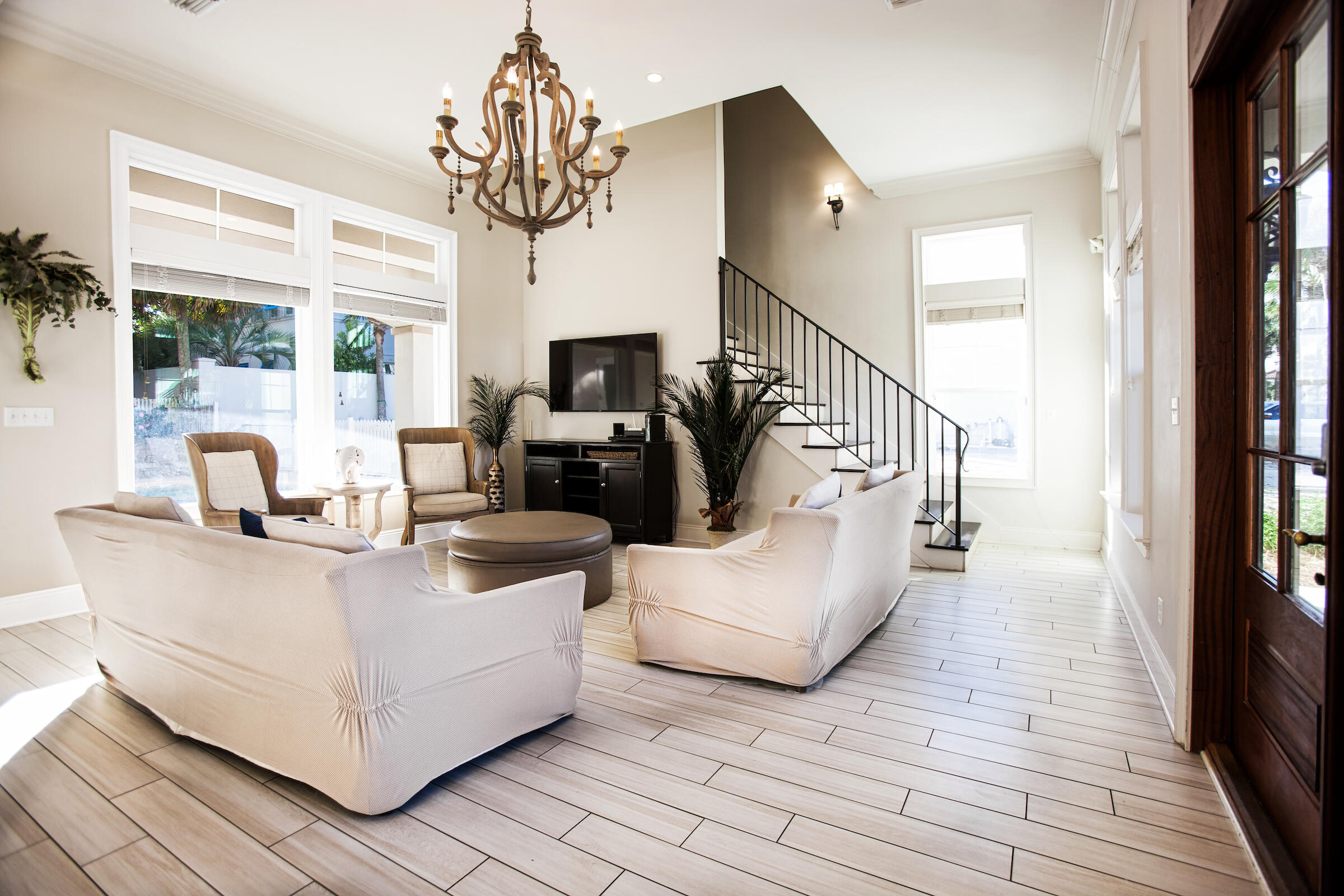 FRANGISTA BEACH 1ST ADDN - Residential