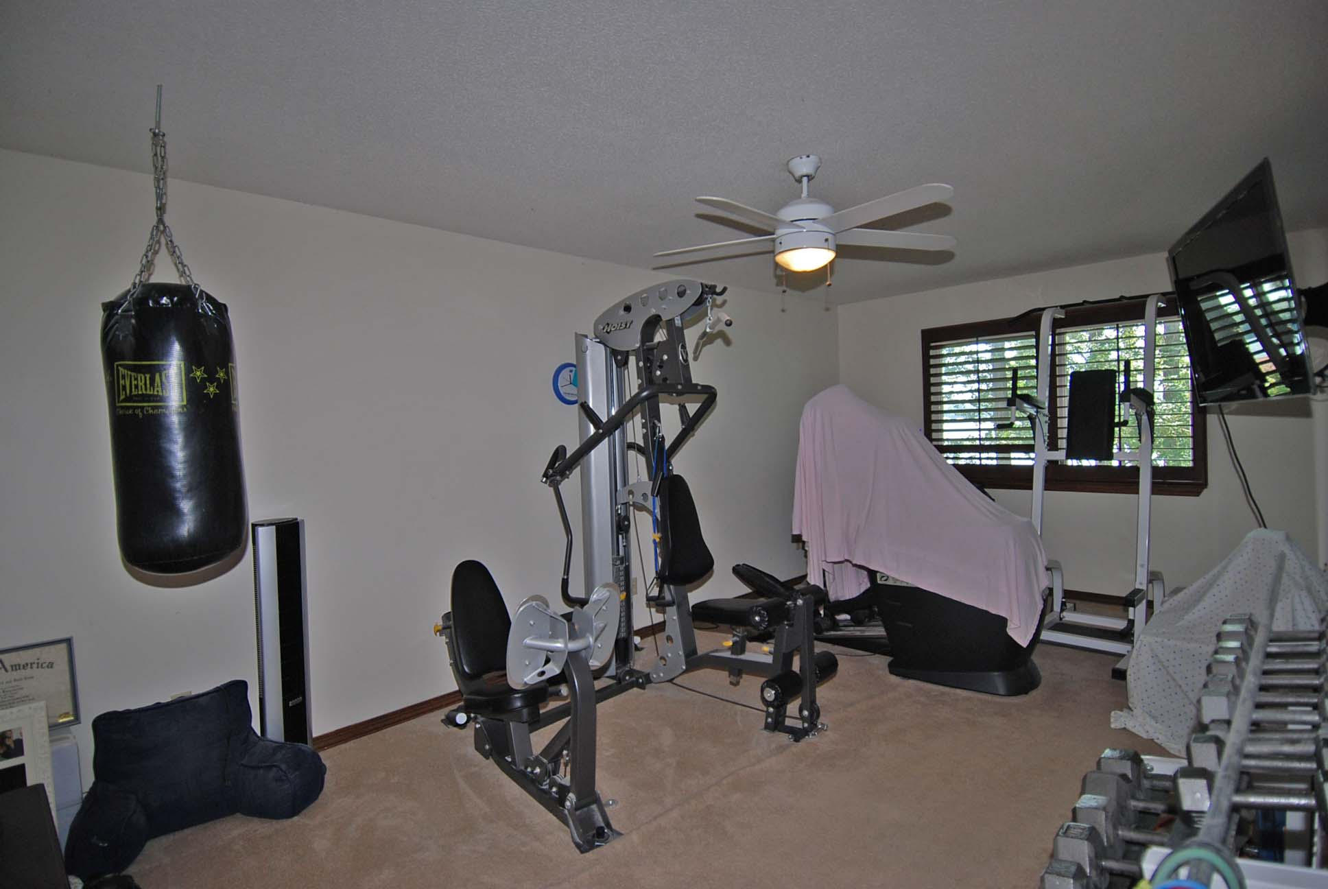 EDGEWATER VILLAGE - Residential