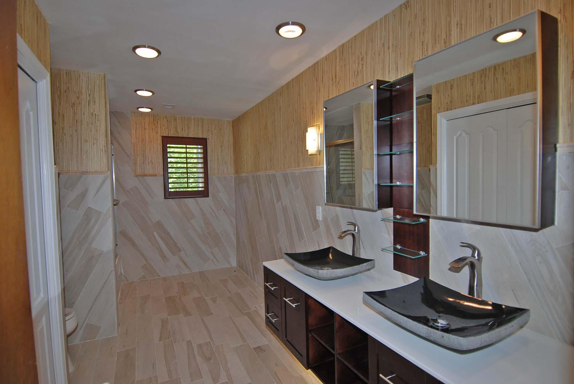 EDGEWATER VILLAGE - Residential