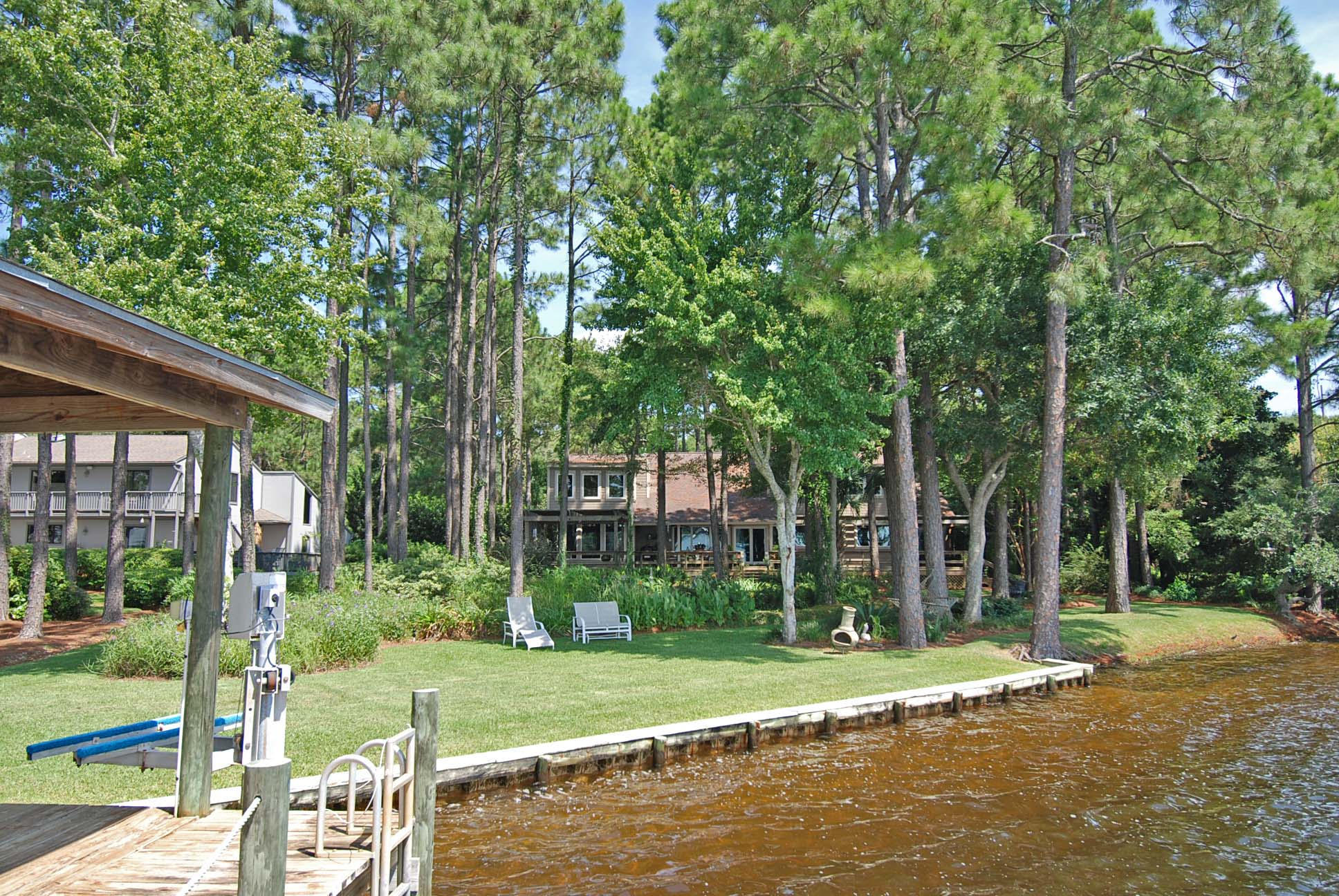 EDGEWATER VILLAGE - Residential