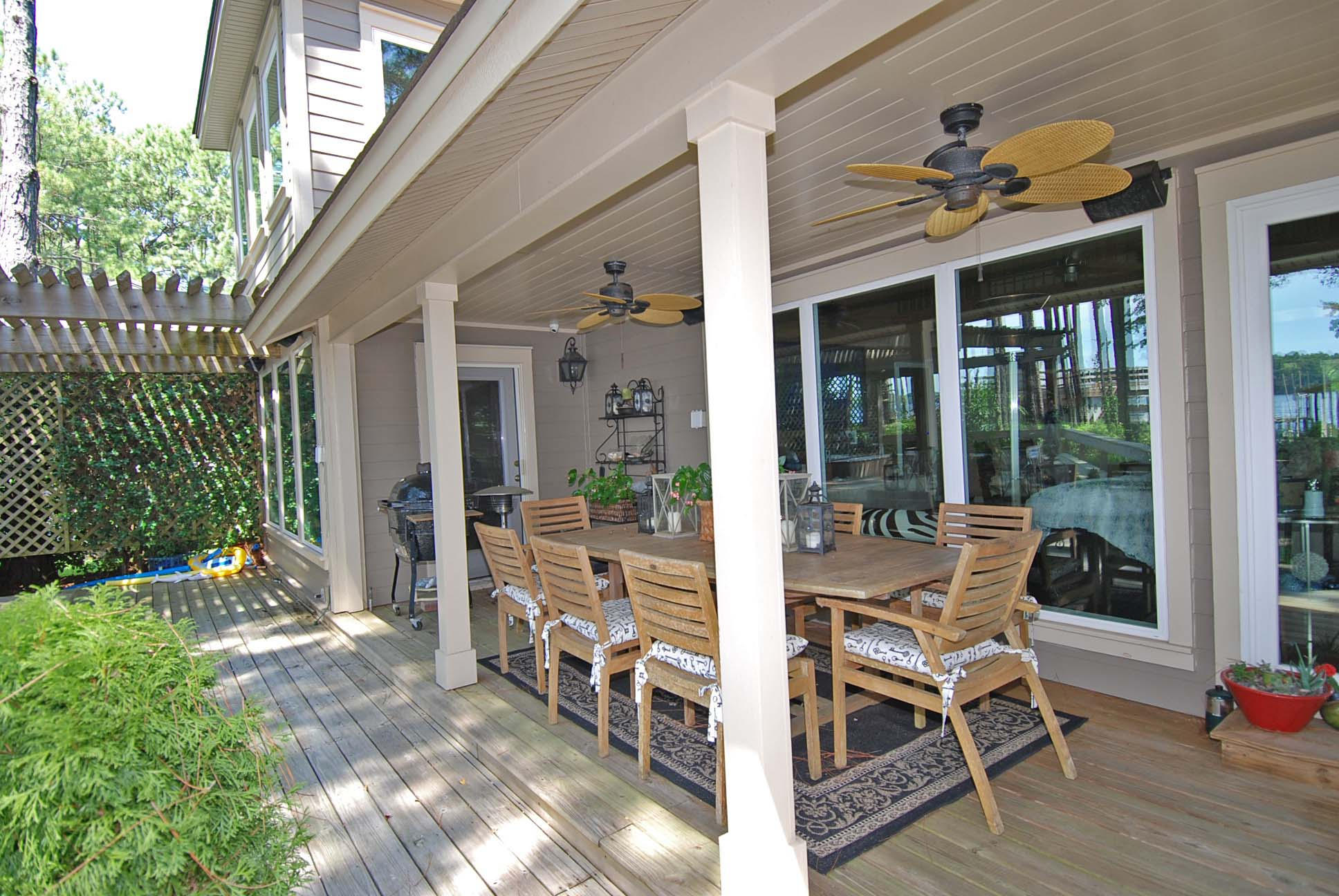EDGEWATER VILLAGE - Residential
