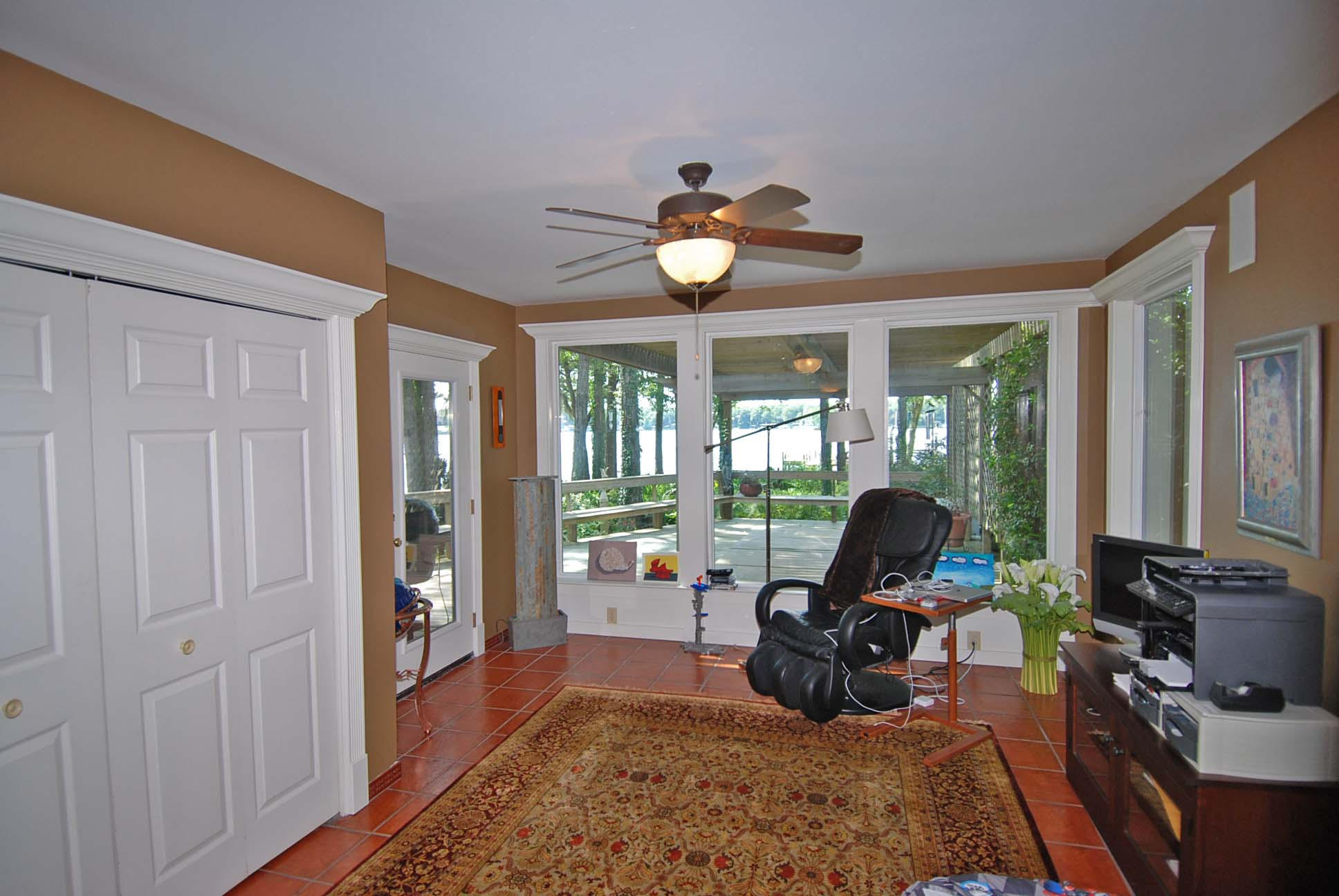 EDGEWATER VILLAGE - Residential