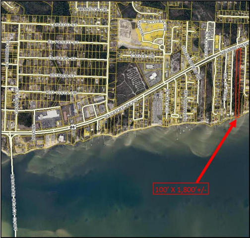 NO RECORDED SUBDIVISION - Land