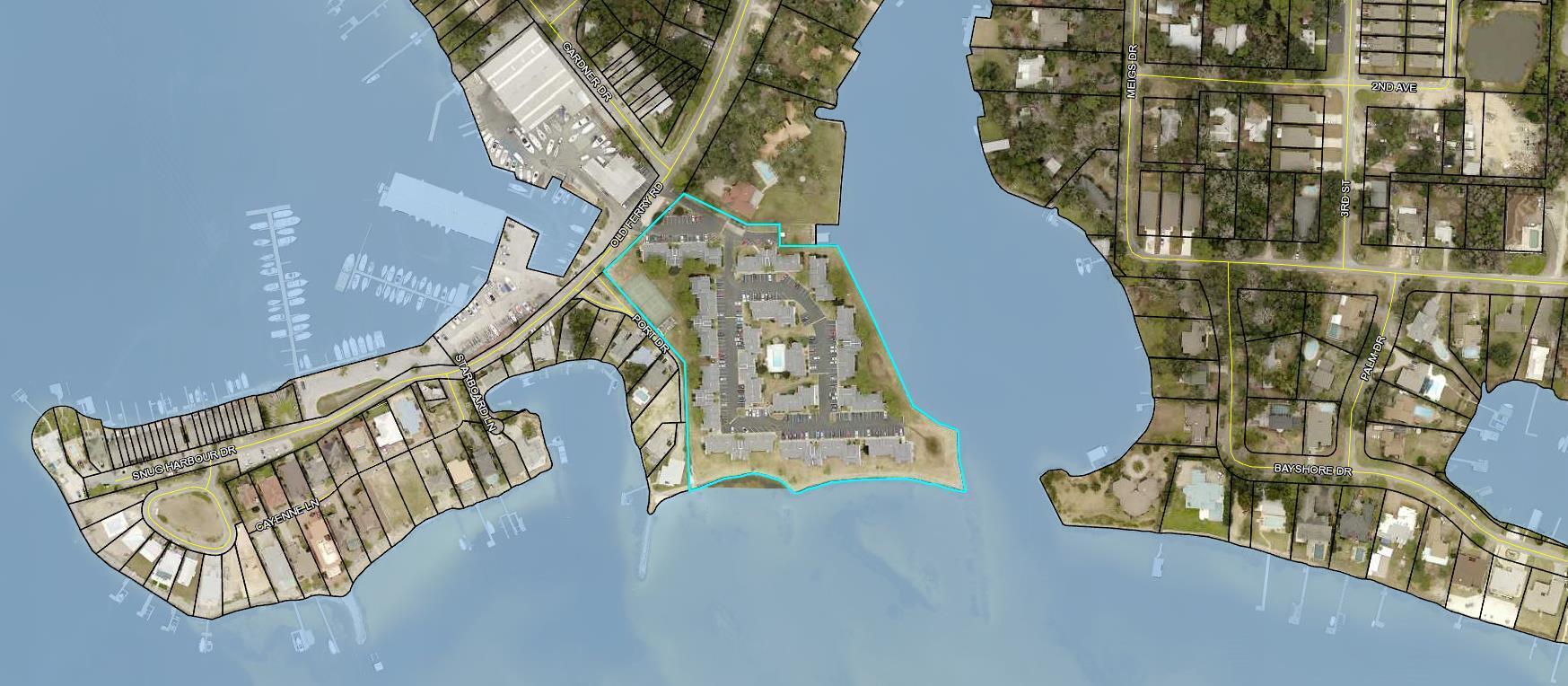 FINISTERRA CONDO - Residential