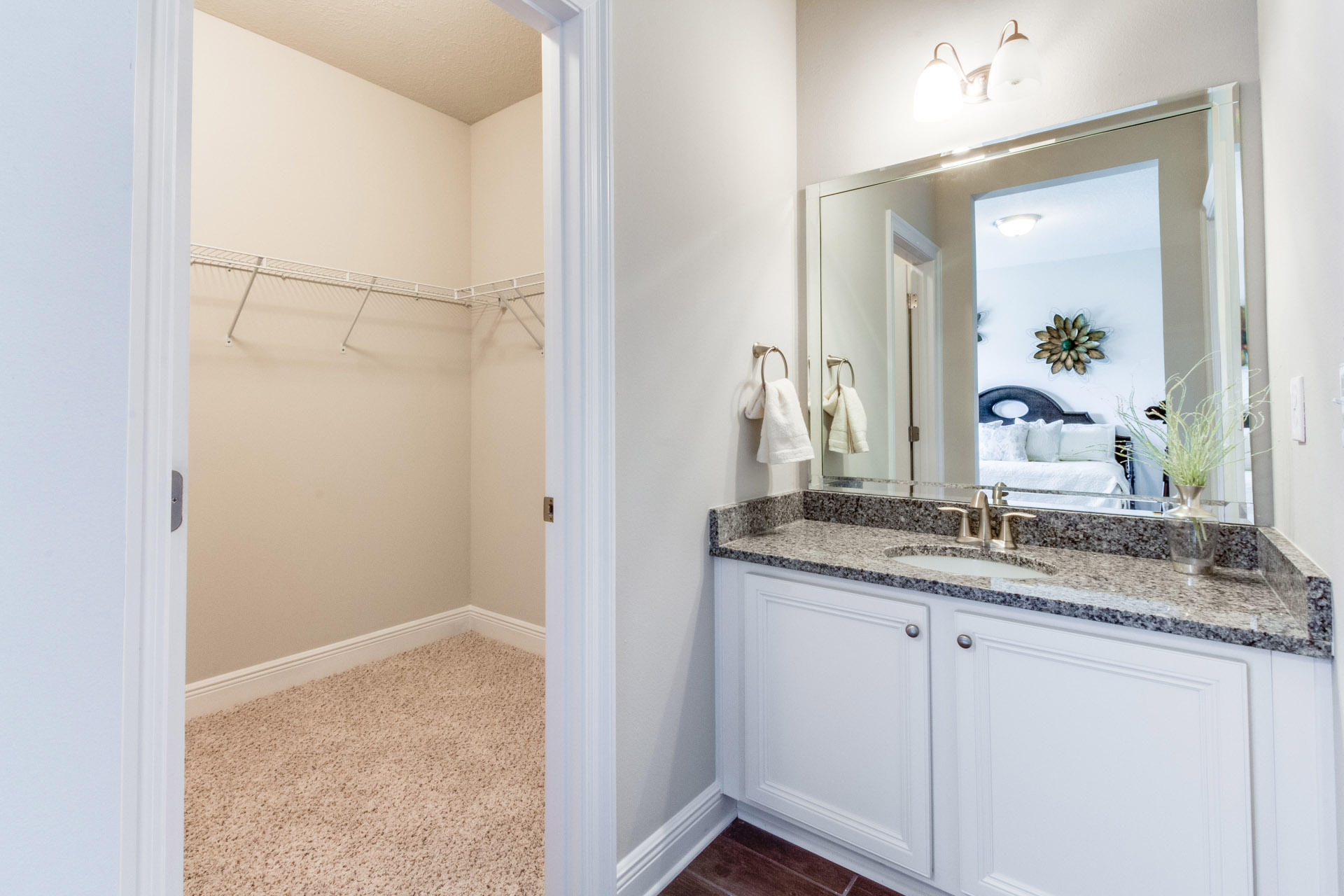 HAMMOCK BAY - Residential