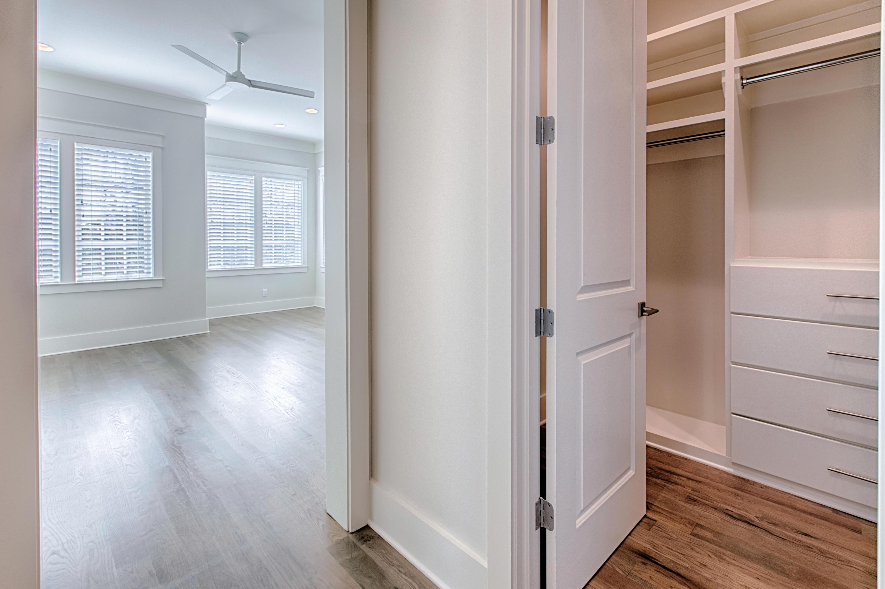 SEAGROVE - Residential