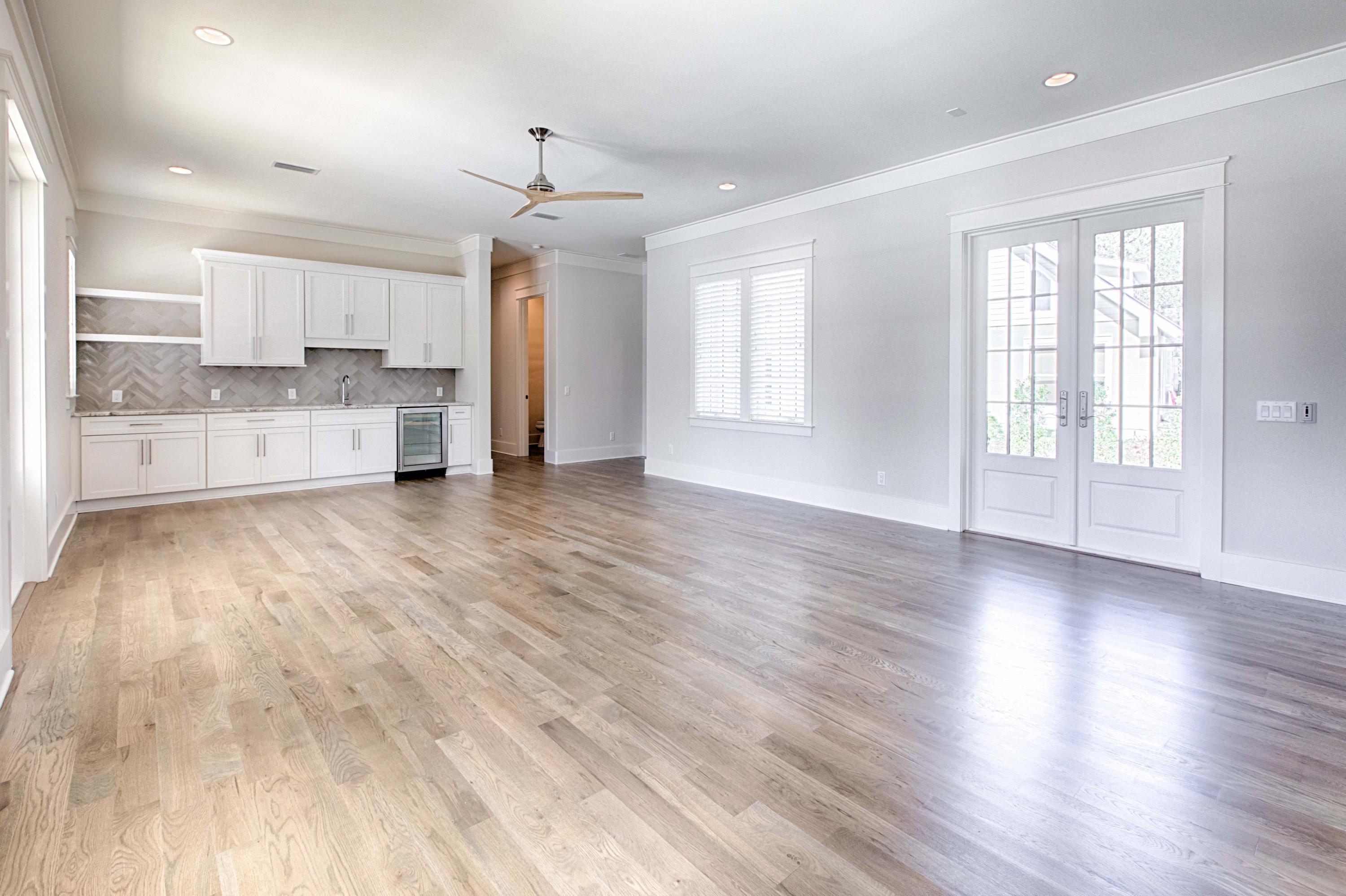 SEAGROVE - Residential