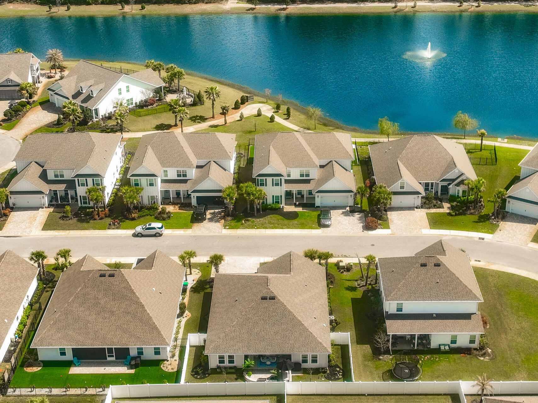 LAKEVIEW S/D - Residential