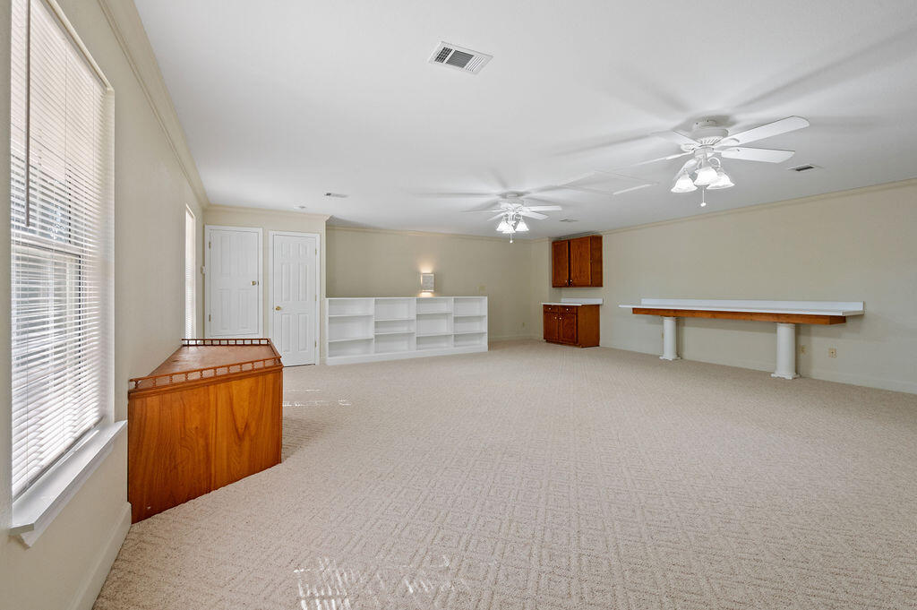 DIXON S/D N1/2 LOT 5 BLK F - Residential