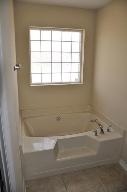 BROOKE ESTATES PH III - Residential