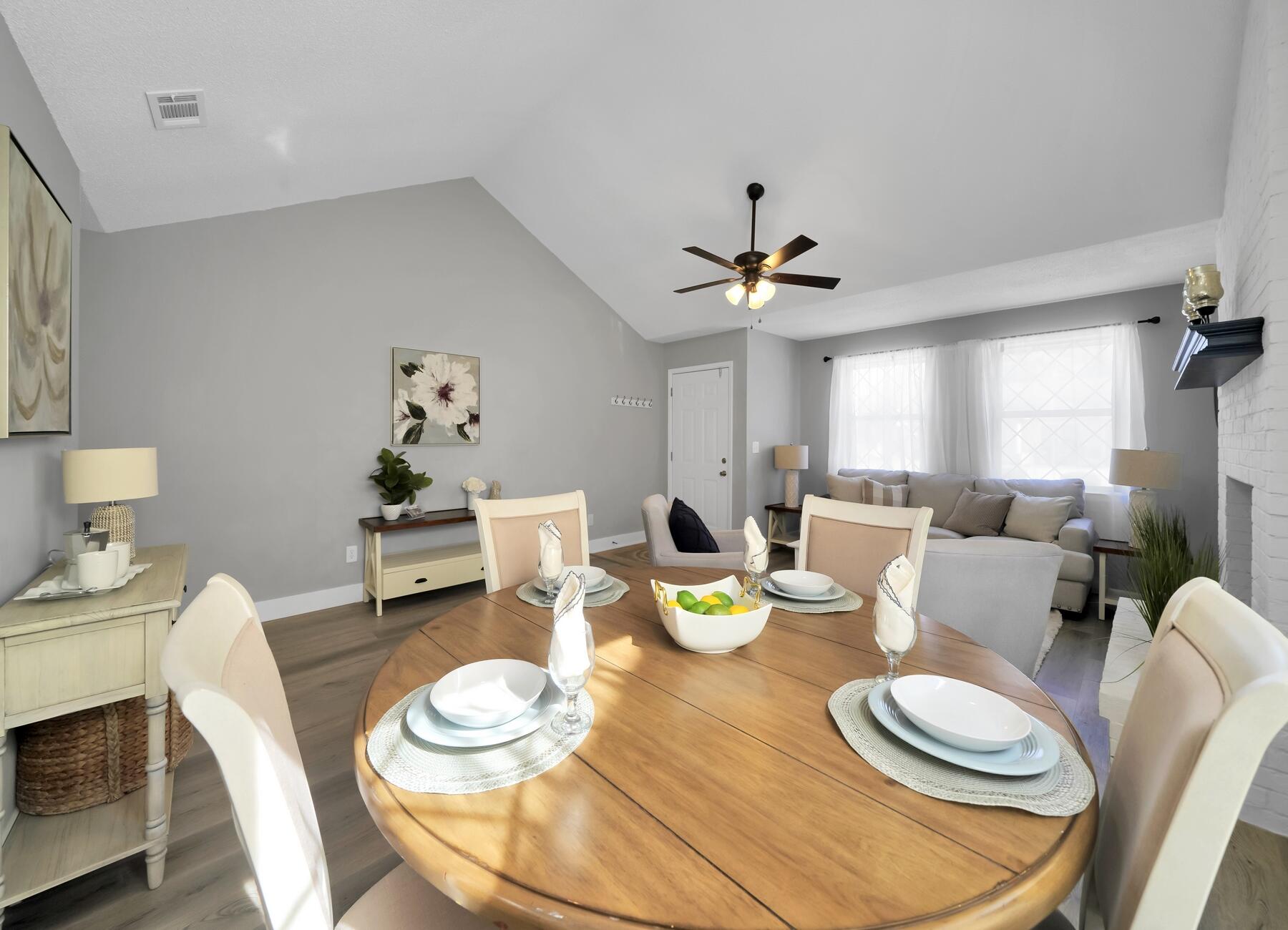 HIDDEN TRAILS PH 1 - Residential