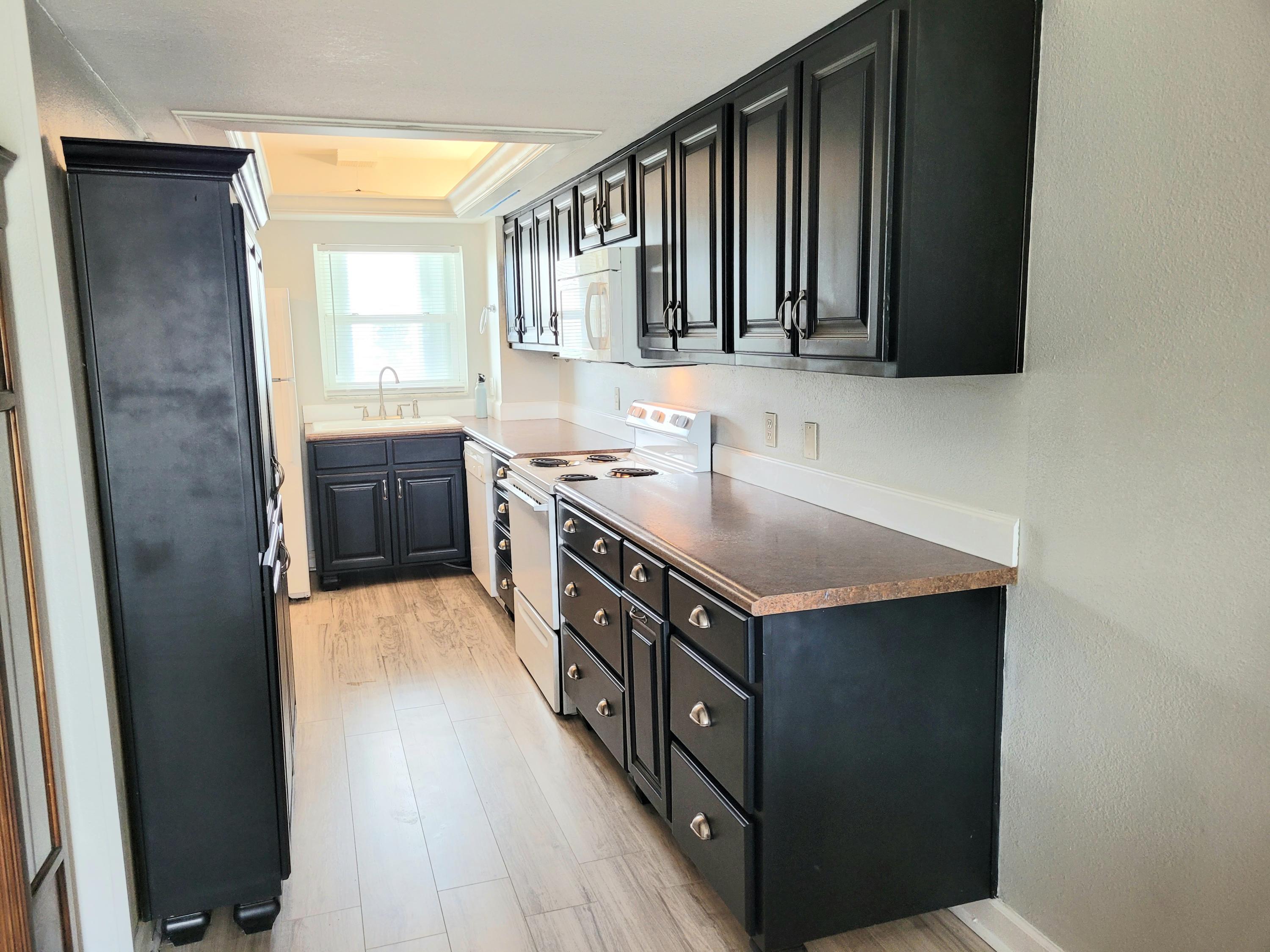 El Matador Condo Unit 528 - Residential