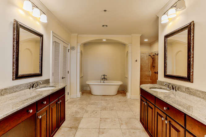 ONE WATER PLACE AT KELLY PLANTATION - Residential