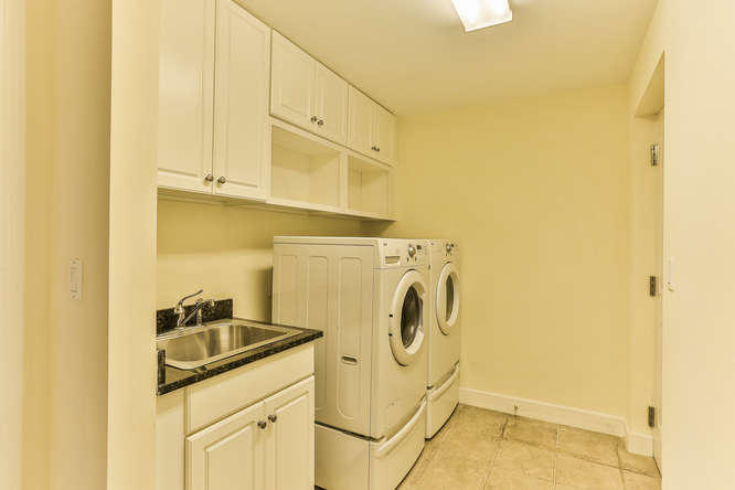 ONE WATER PLACE AT KELLY PLANTATION - Residential