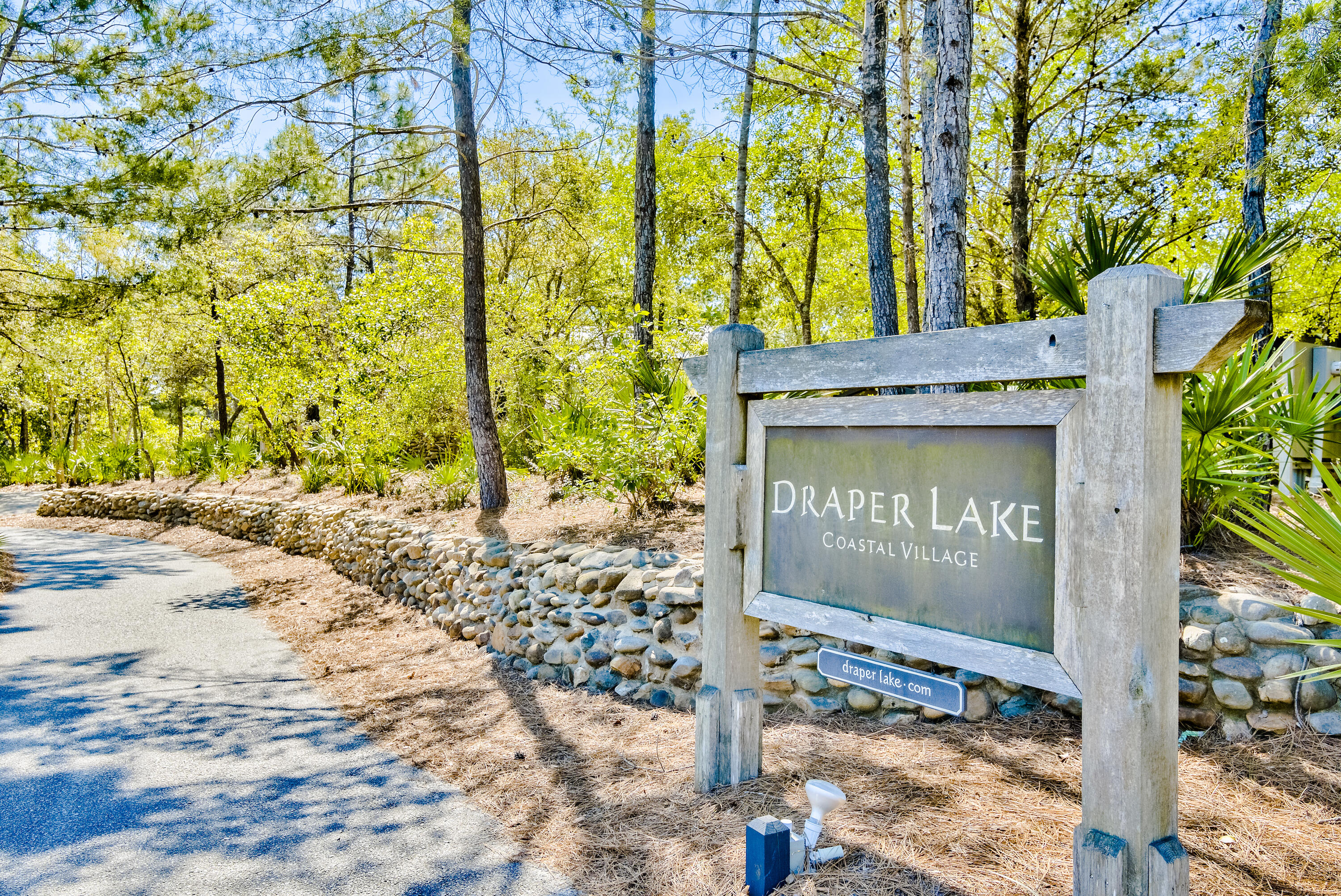 DRAPER LAKE COASTAL VILLAGE - Residential