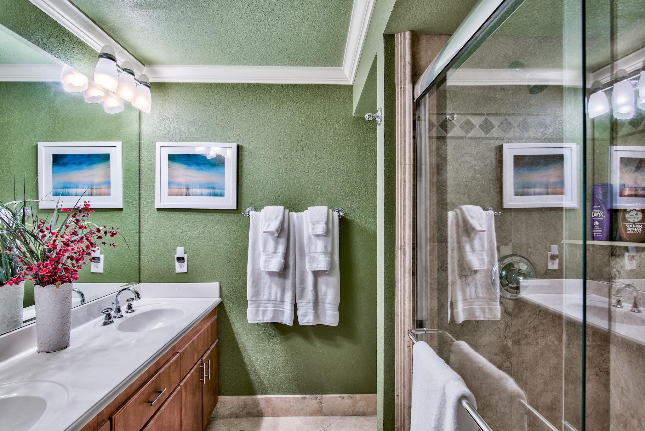 TOPS'L BEACH MANOR - Residential