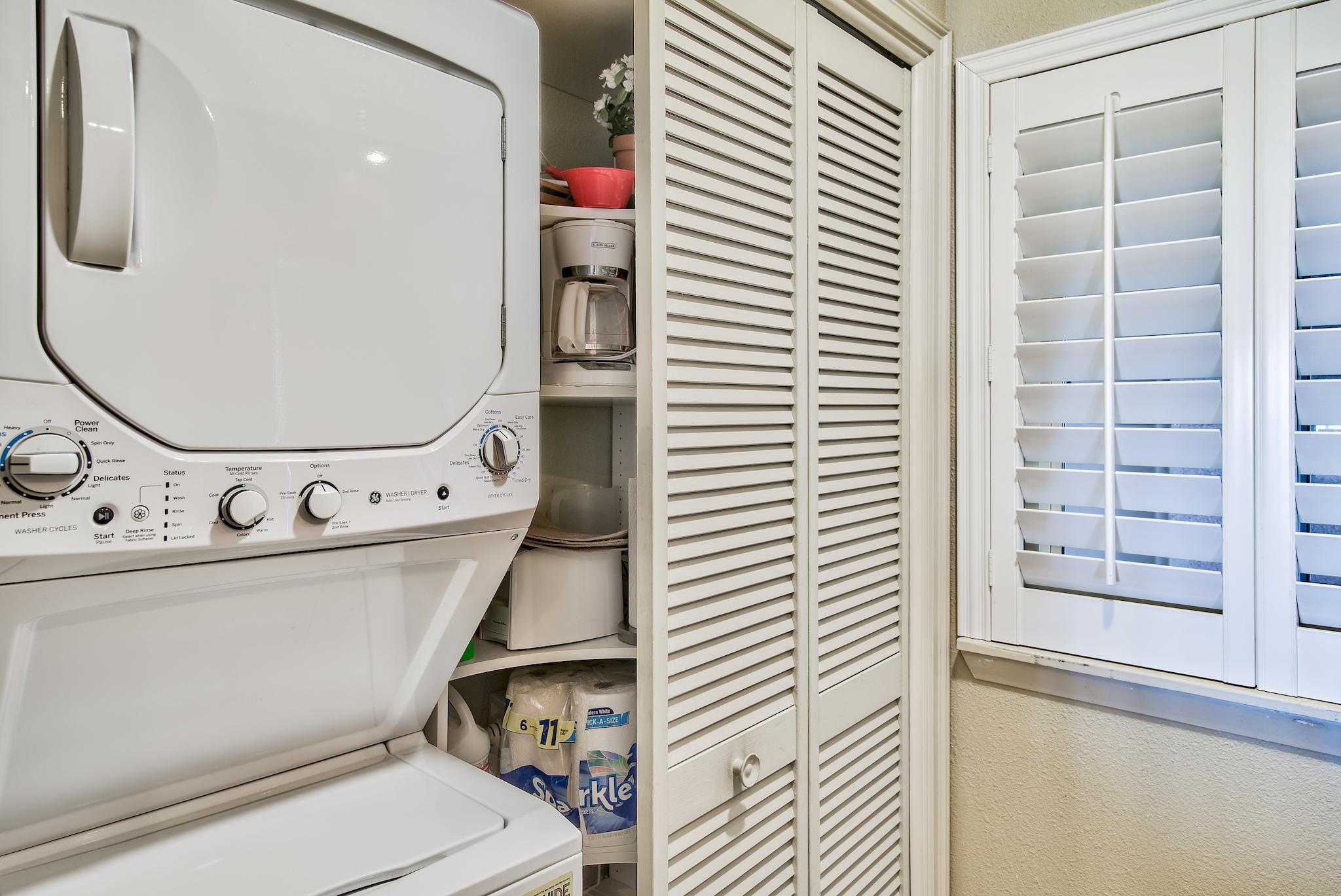 TOPS'L BEACH MANOR - Residential