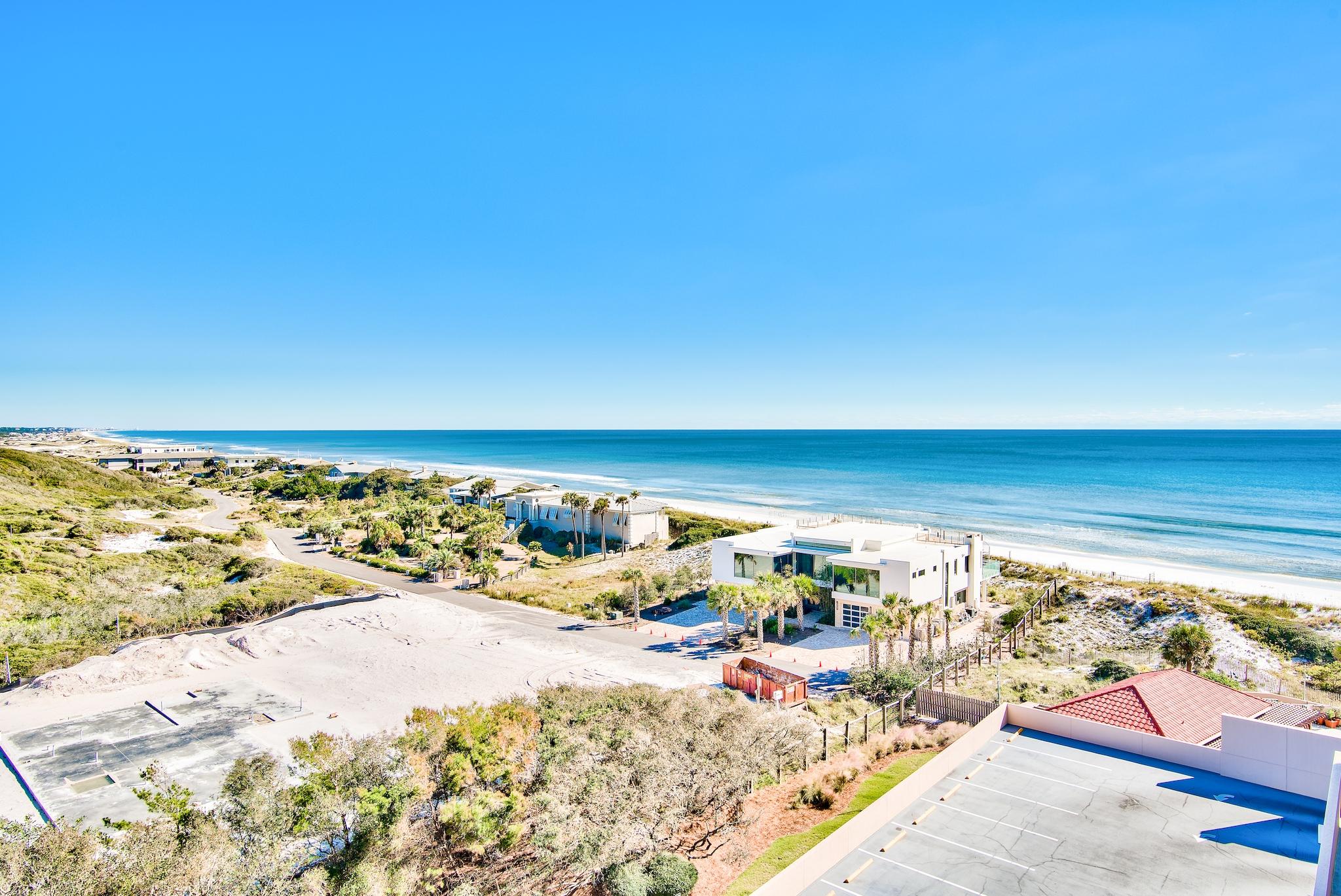 TOPS'L BEACH MANOR - Residential