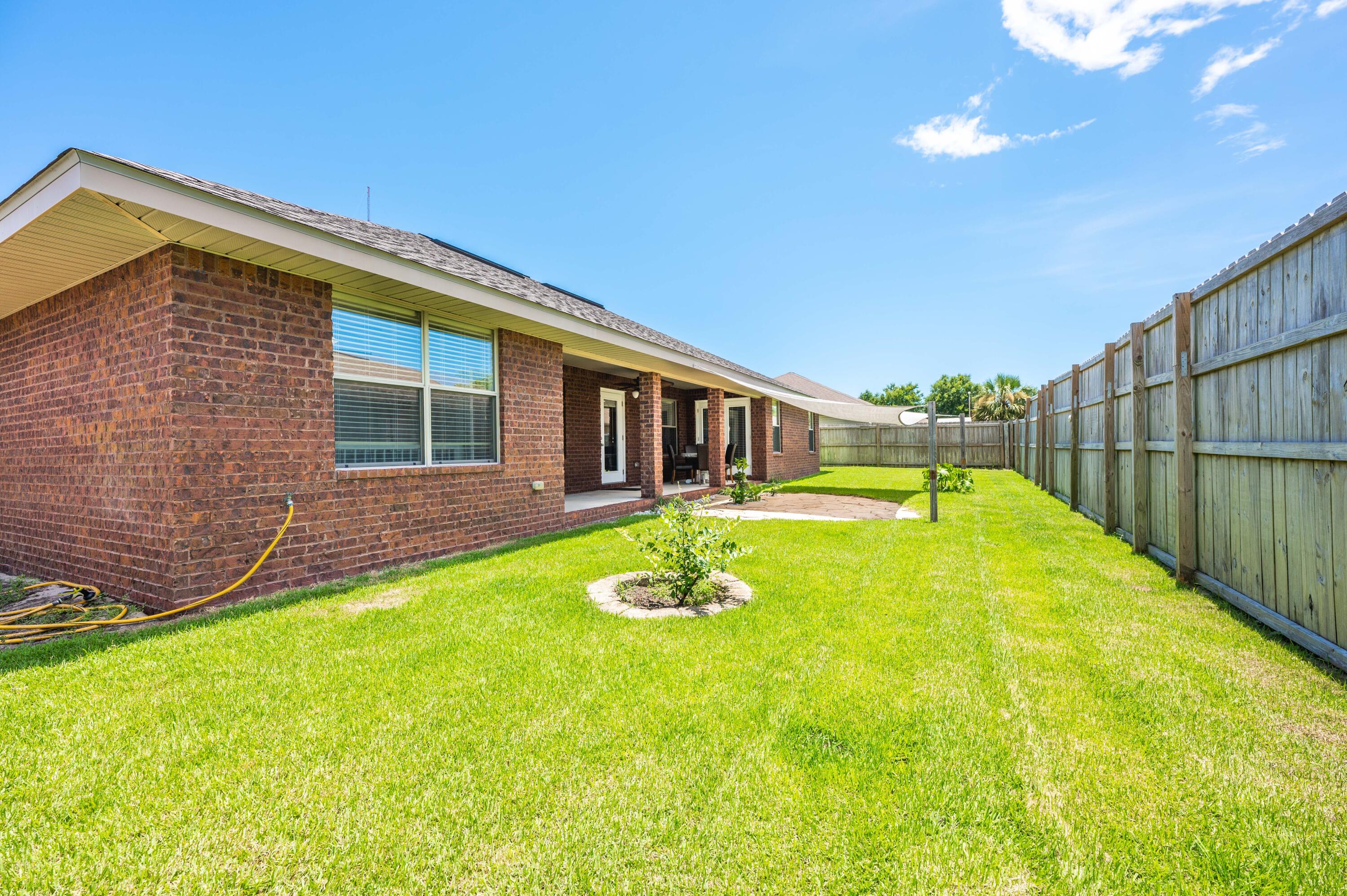 BAY PINES - Residential