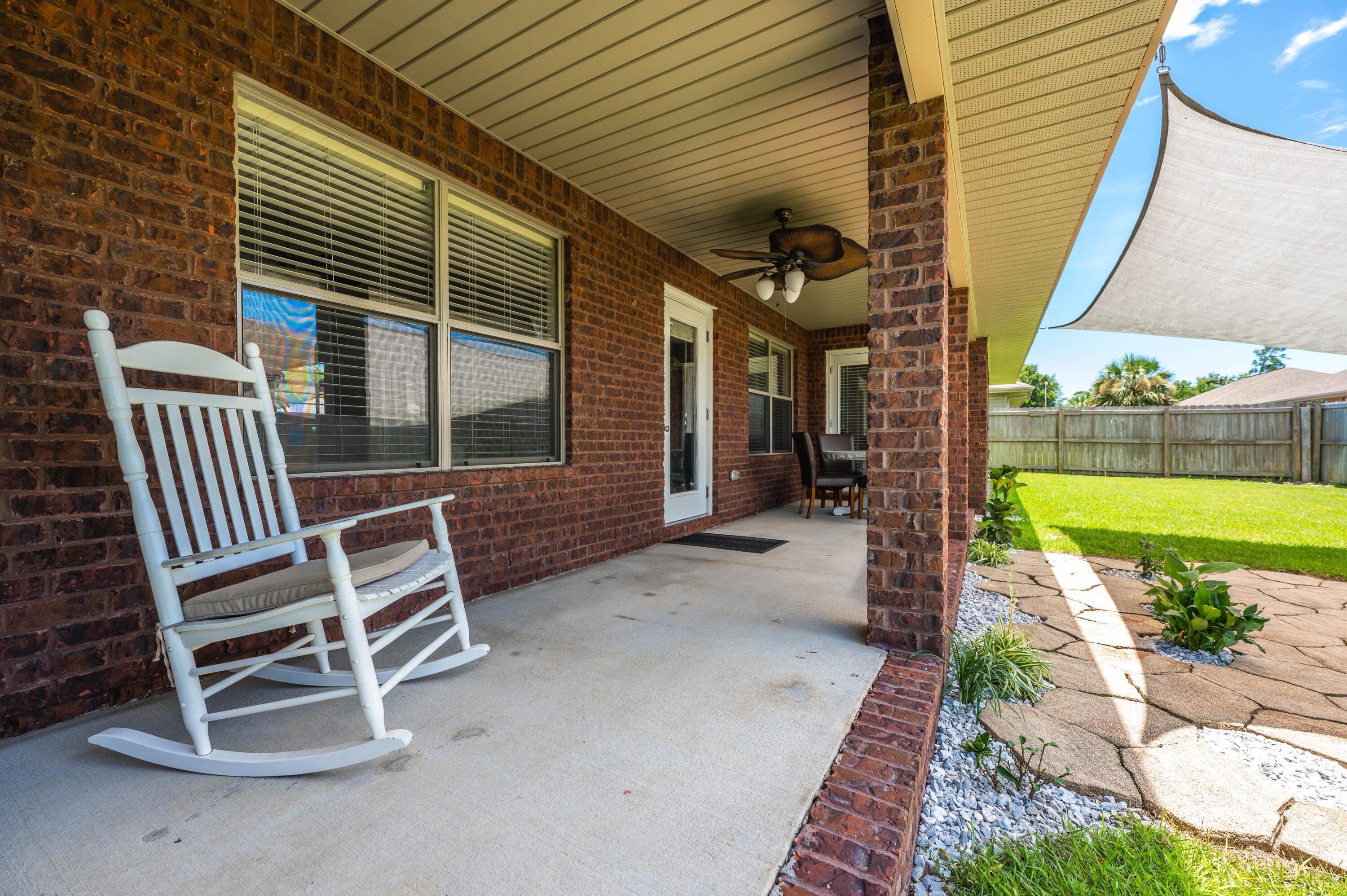 BAY PINES - Residential